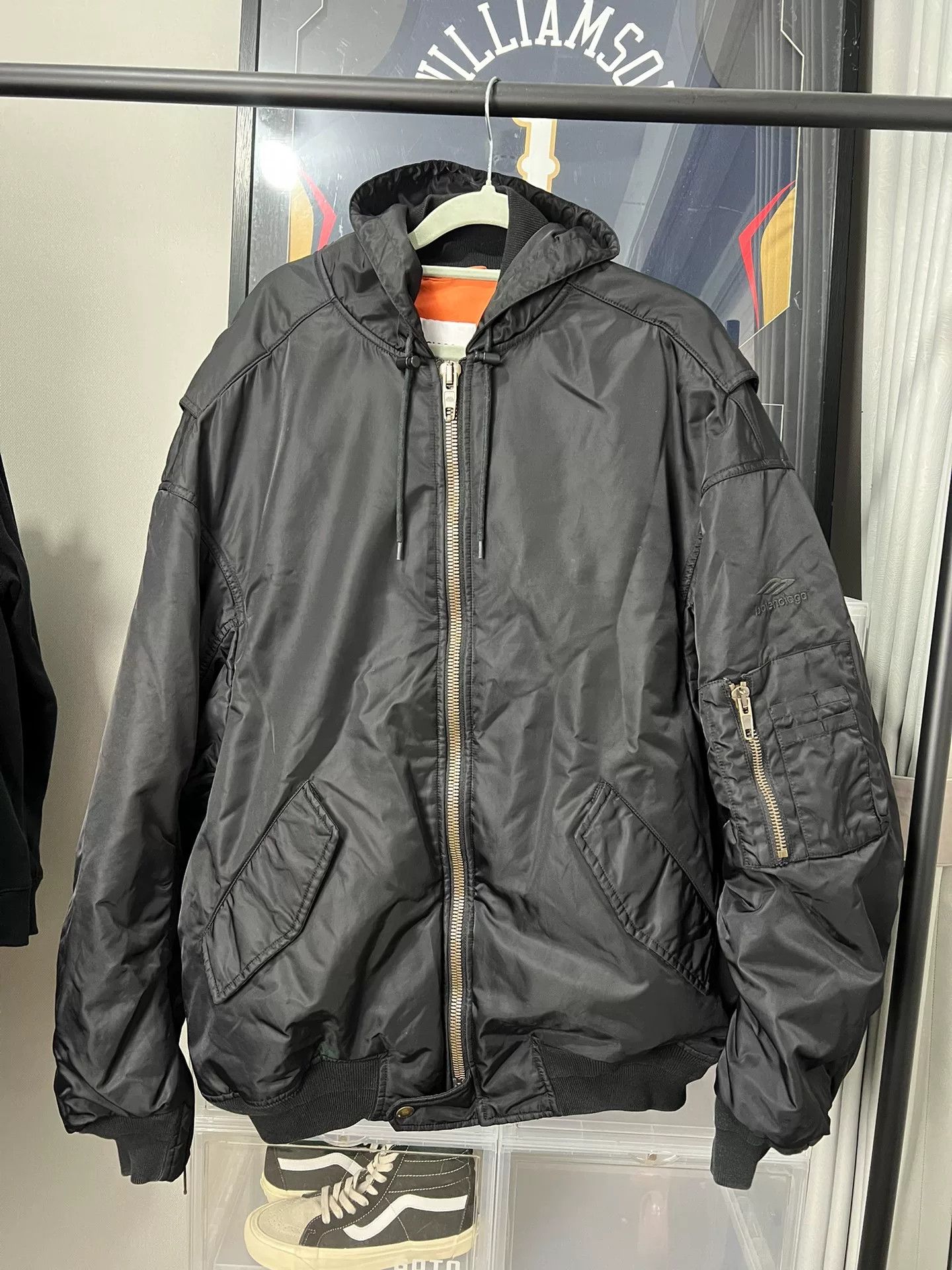 Balenciaga Balenciaga 3B Embroidered Nylon Bomber Jacket Size US XXS / EU 40 - 1 Thumbnail