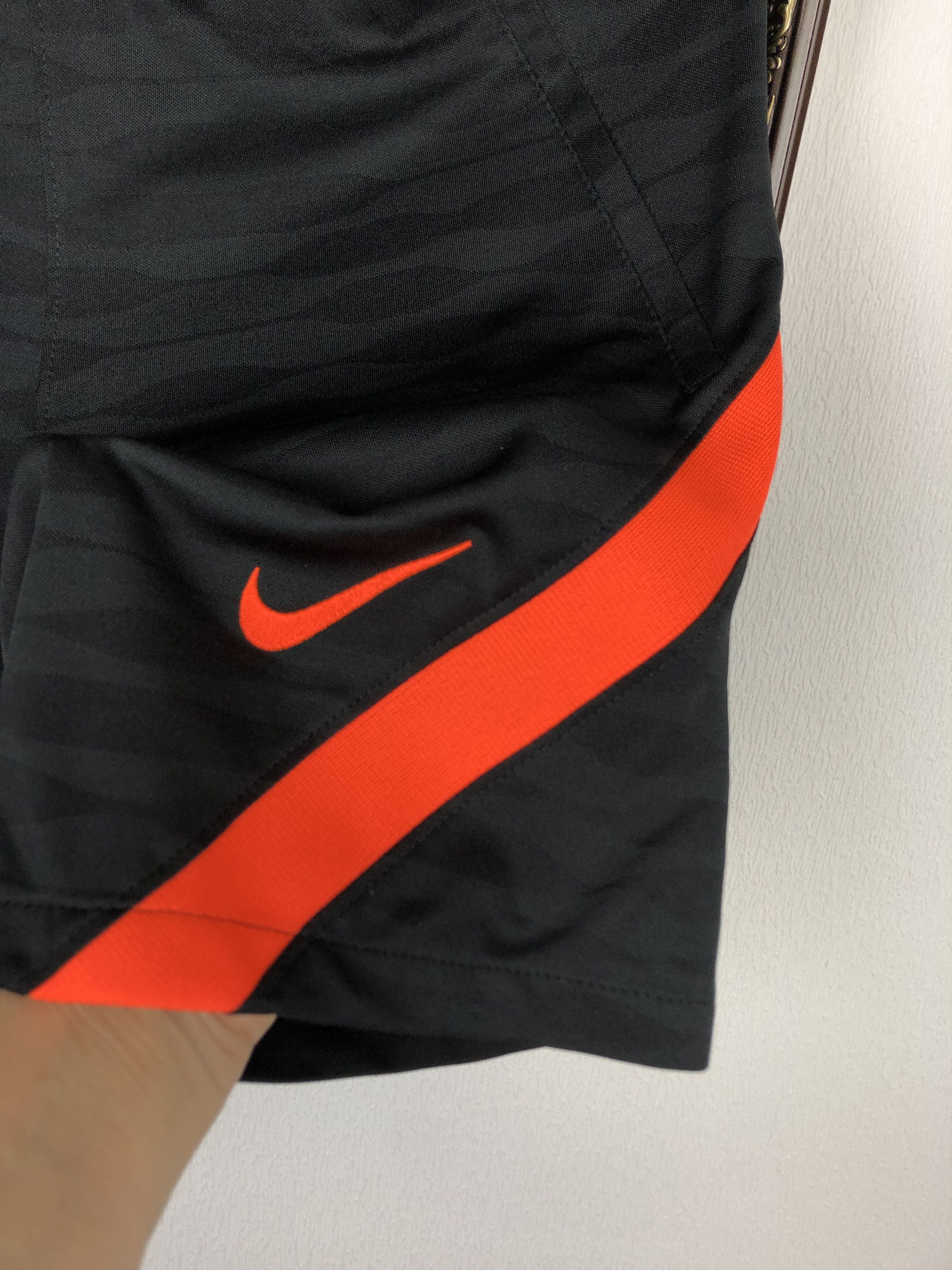 Nike Chelsea Nike Football Shorts Soccer Track Mens Athletic S Size US 30 / EU 46 - 2 Thumbnail