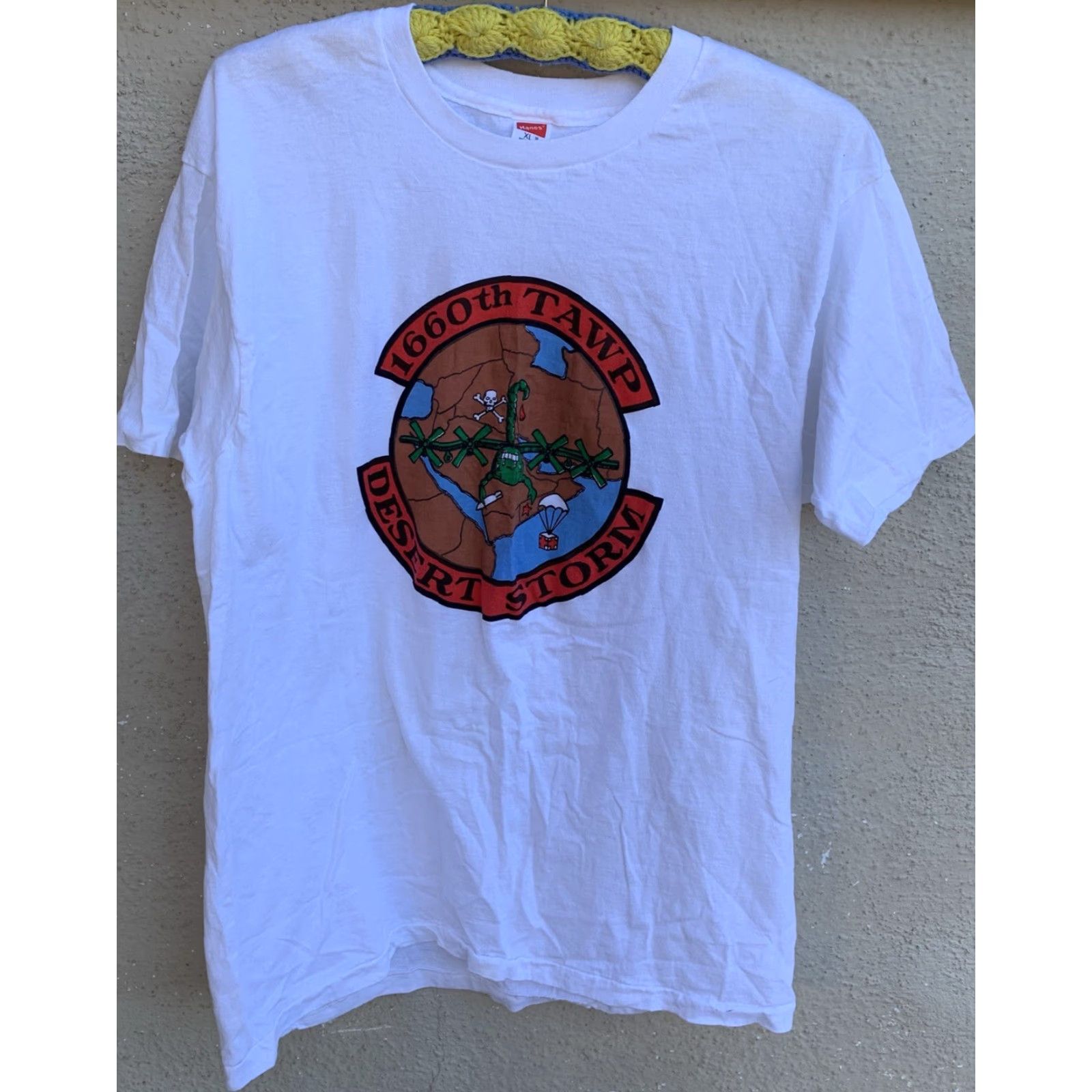 Hanes VINTAGE Hanes Desert Storm T-Shirt XL Men White Cotton Short Sleeve 90s Military USA Graphic Print Solid | 1660th TAWP Size US XL / EU 56 / 4 - 7 Thumbnail