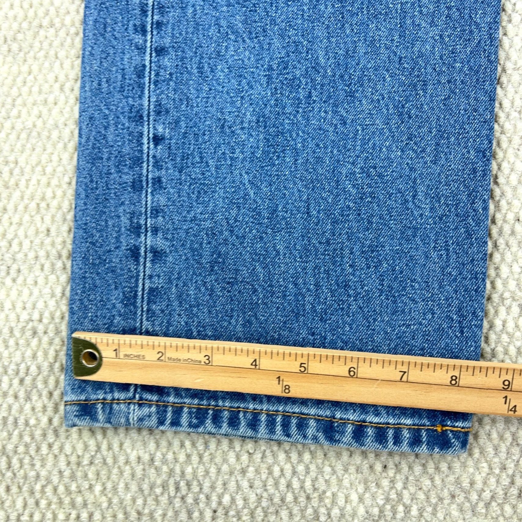 Levi's Levi's 550 Jeans Men 36x32 Relaxed Fit Straight Leg Denim Blue 5-Pocket American Classic 90s? Size US 36 / EU 52 - 6 Thumbnail