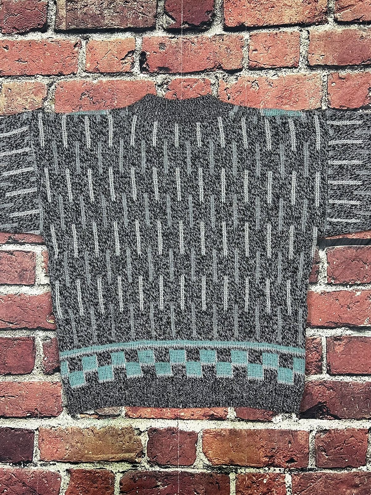 Vintage Vintage Forum Wool Blend Sweater Geometric Mock Neck Italy Size US S / EU 44-46 / 1 - 4 Thumbnail