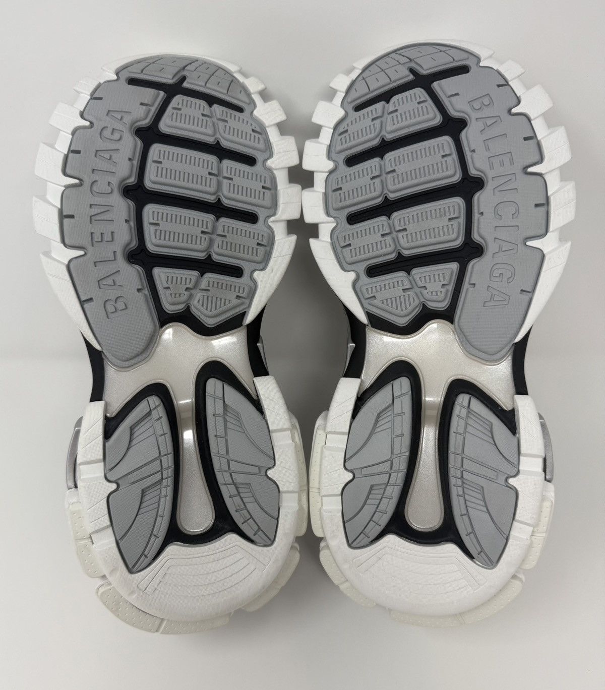 Balenciaga Balenciaga Track Sneaker Metallic New Season Size US 11 / EU 44 - 6 Thumbnail