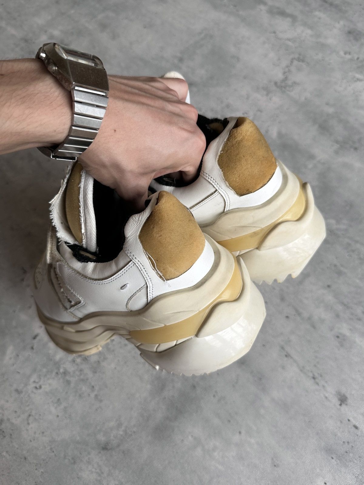 Maison Margiela FW18 RETRO FIT FUTURE LOW TOP Size US 7 / EU 40 - 14 Thumbnail
