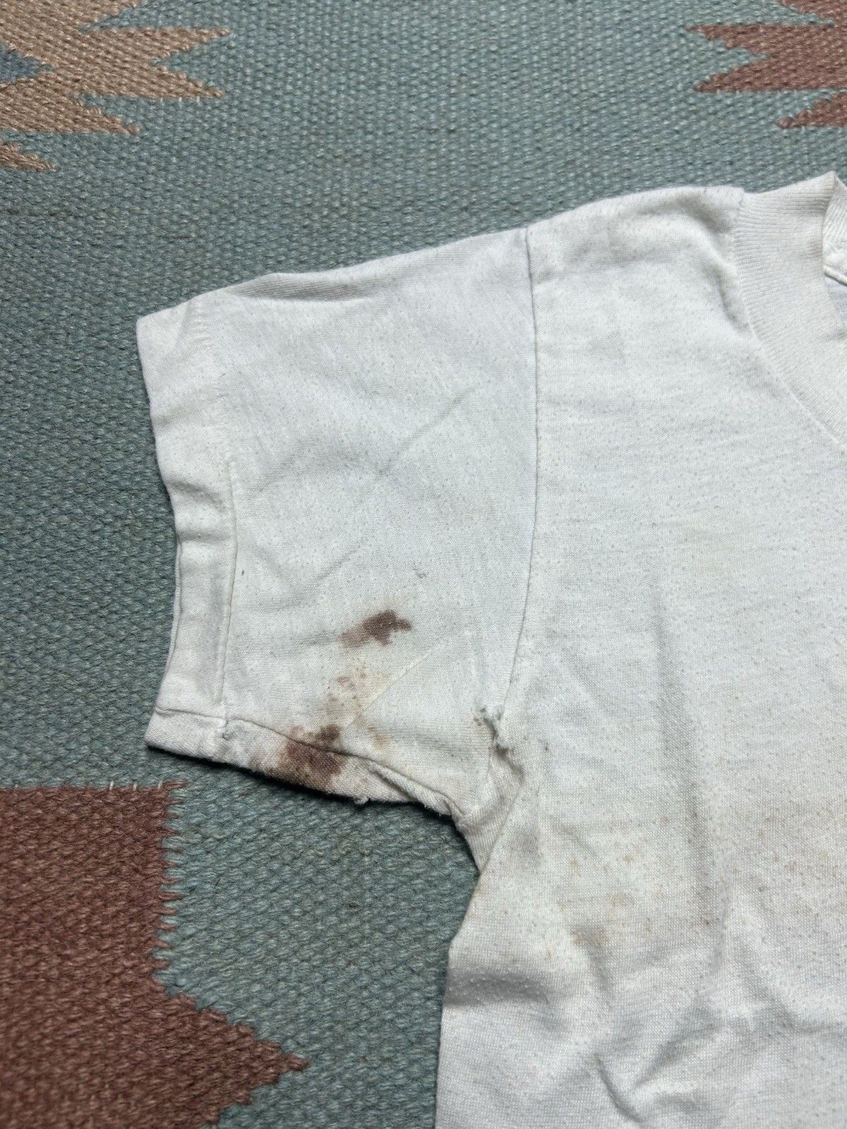 Vintage Vtg 70s blank white t shirt distressed FOTL kids 10 baby tee Size XXS / US 00 / IT 34 - 4 Thumbnail
