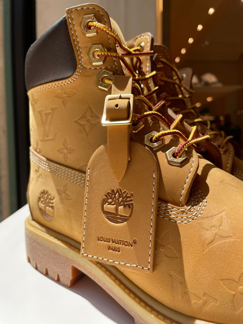 Louis Vuitton × Timberland Louis Vuitton ANKLE BOOT TIMBERLAND Size US 7 / EU 40 - 4 Thumbnail