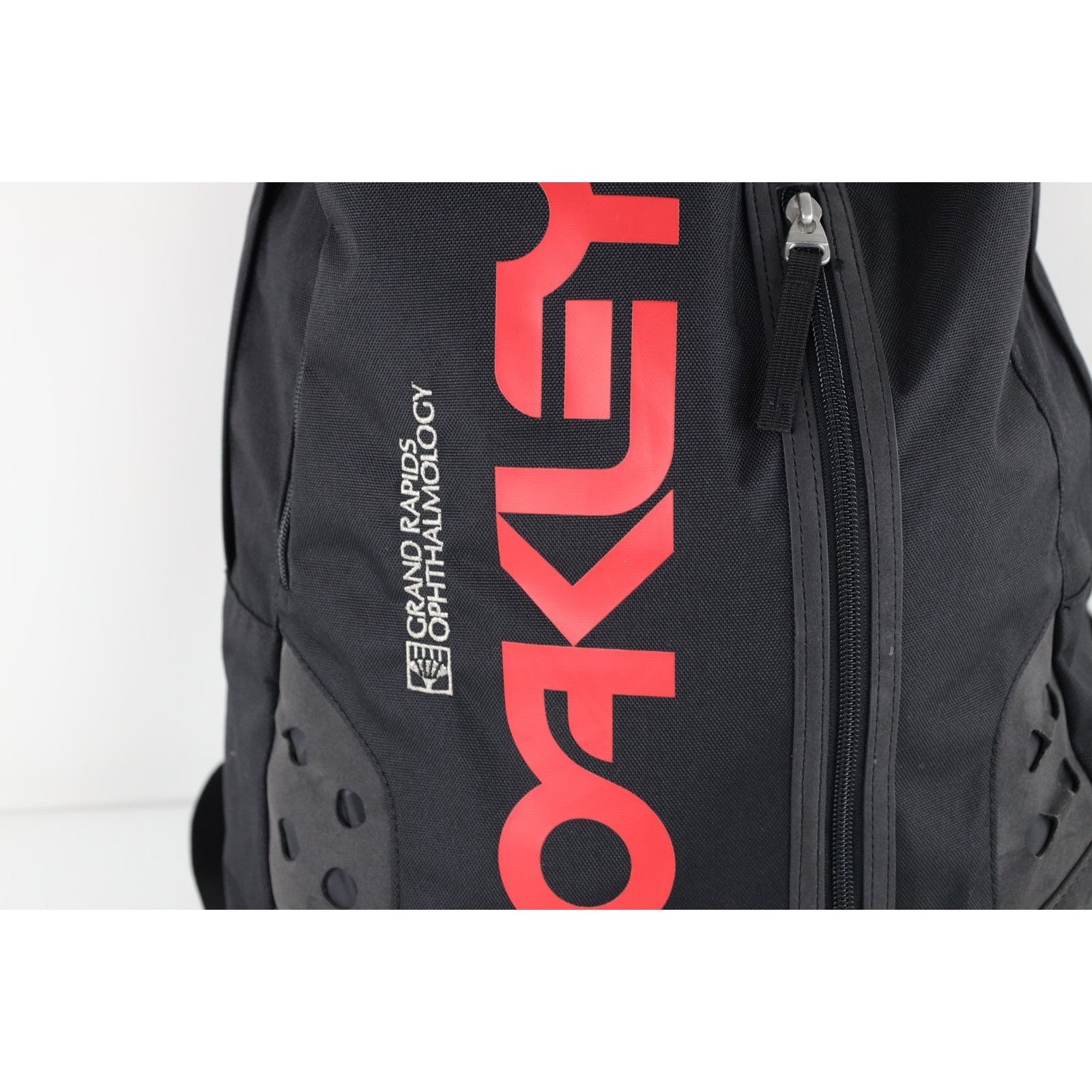 Oakley Vintage Oakley Big Logo Spell Out Distressed Backpack Bag Size ONE SIZE - 3 Thumbnail