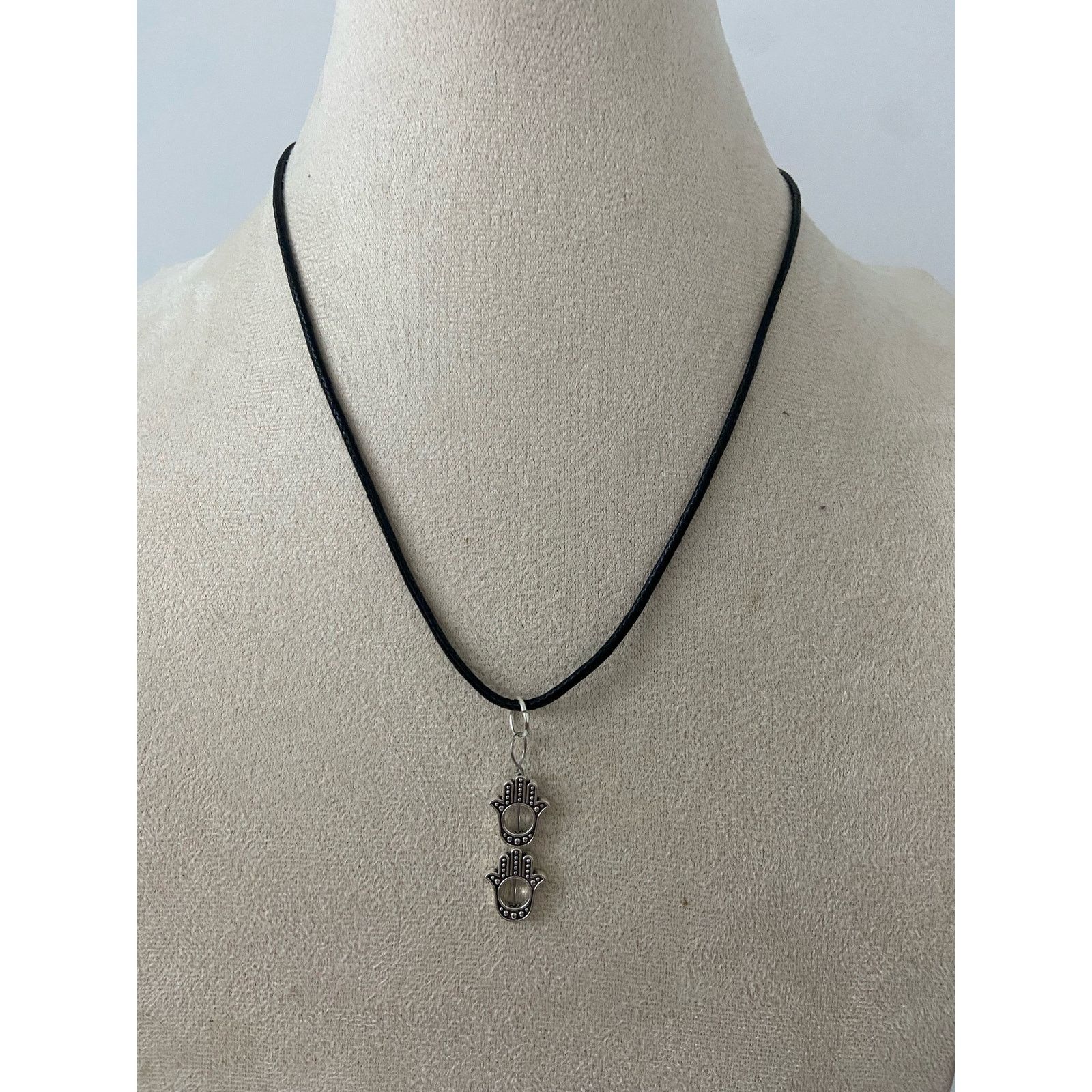 Handmade hamsa pendant necklace Size ONE SIZE - 1 Thumbnail