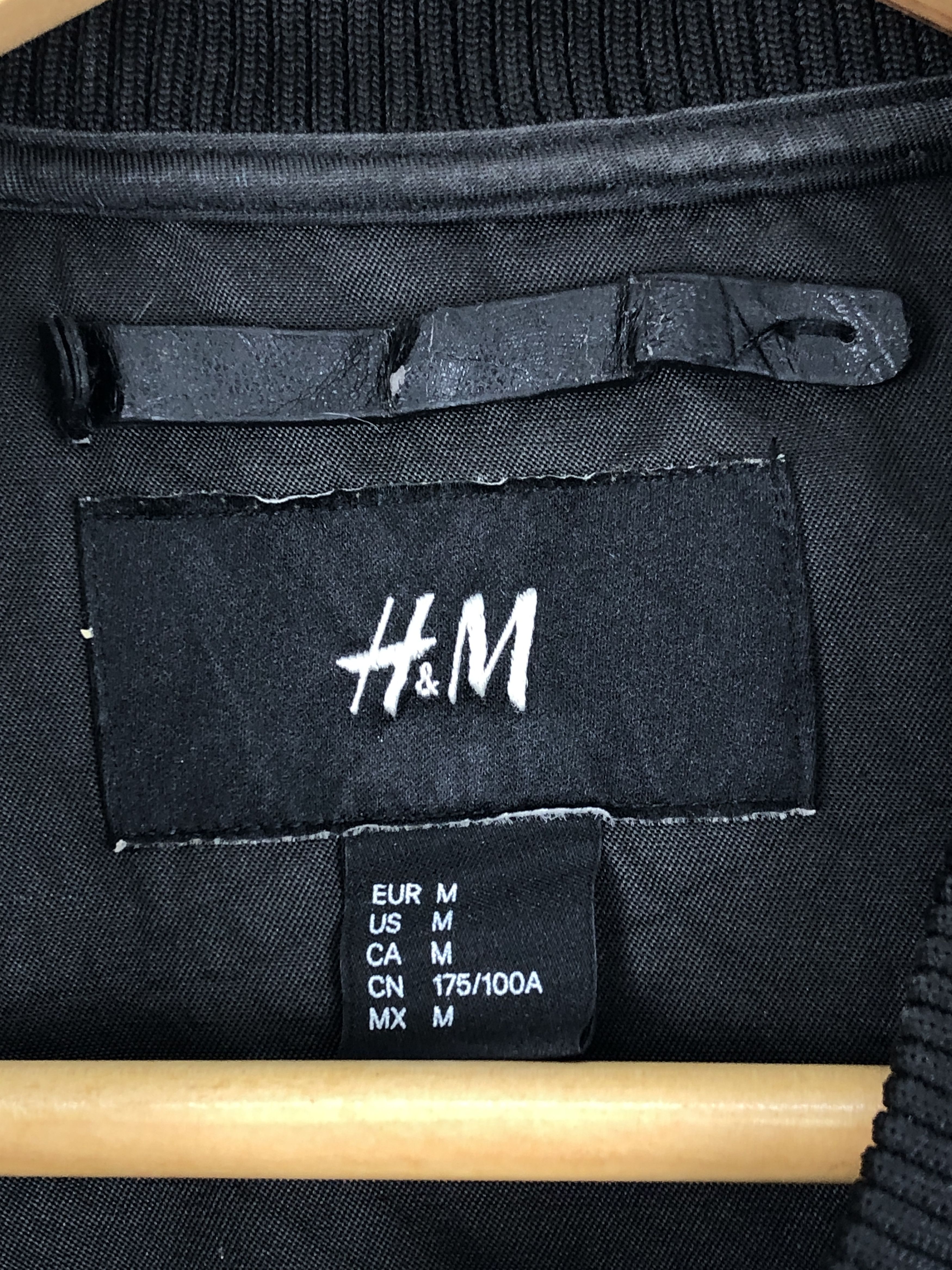 H&M H&M Bomber Zipper Ups Denim Jacket Black Size US M / EU 48-50 / 2 - 5 Thumbnail