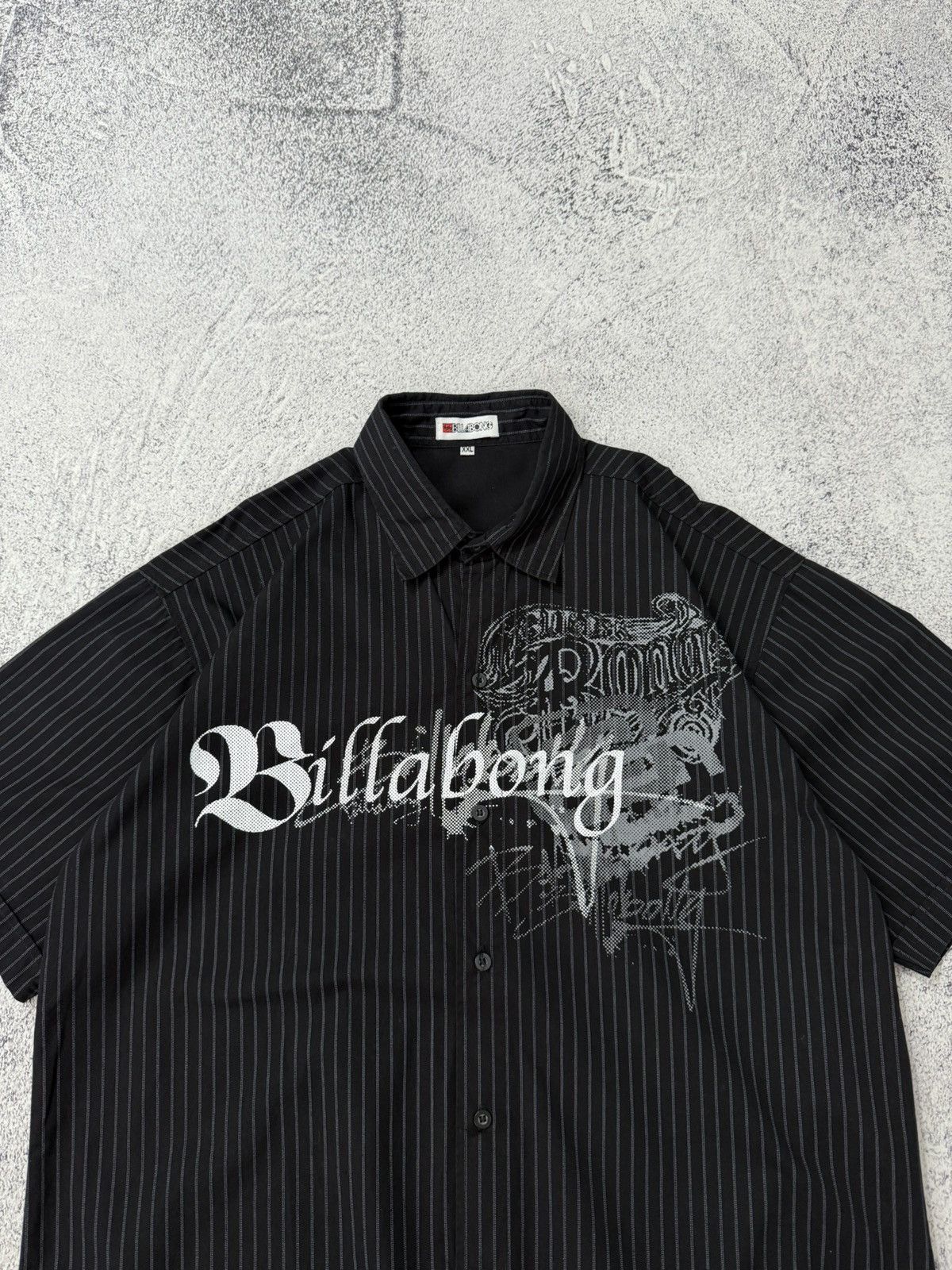 Billabong Vintage Y2K Billabong Short Sleeve Shirt Tatto Tribal Surf Size US XXL / EU 58 / 5 - 5 Thumbnail