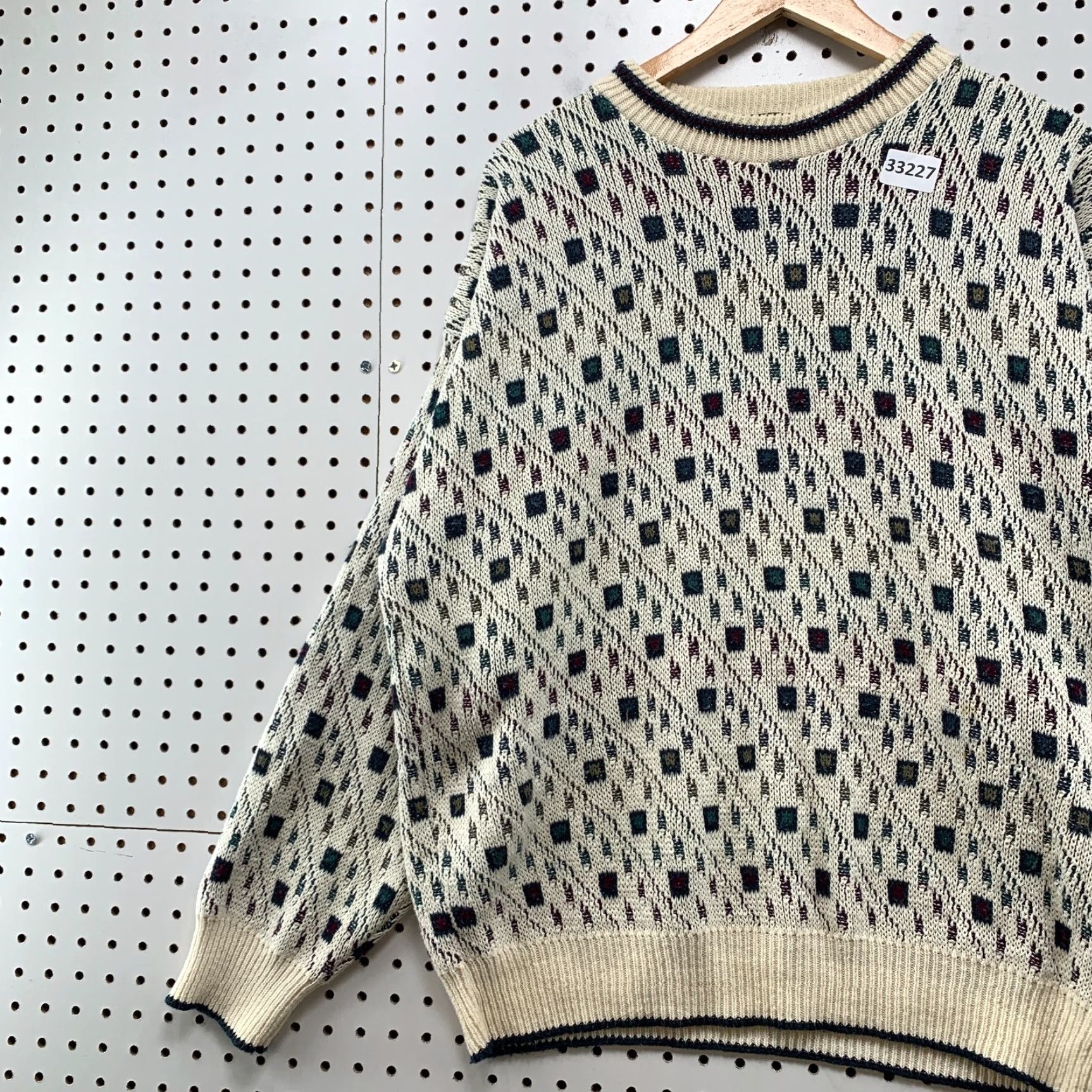 Vintage VINTAGE Windsor Shirt Knit Sweater Mens Large Hand Frame Pullover Coogi 26x27.5 Size US L / EU 52-54 / 3 - 3 Thumbnail