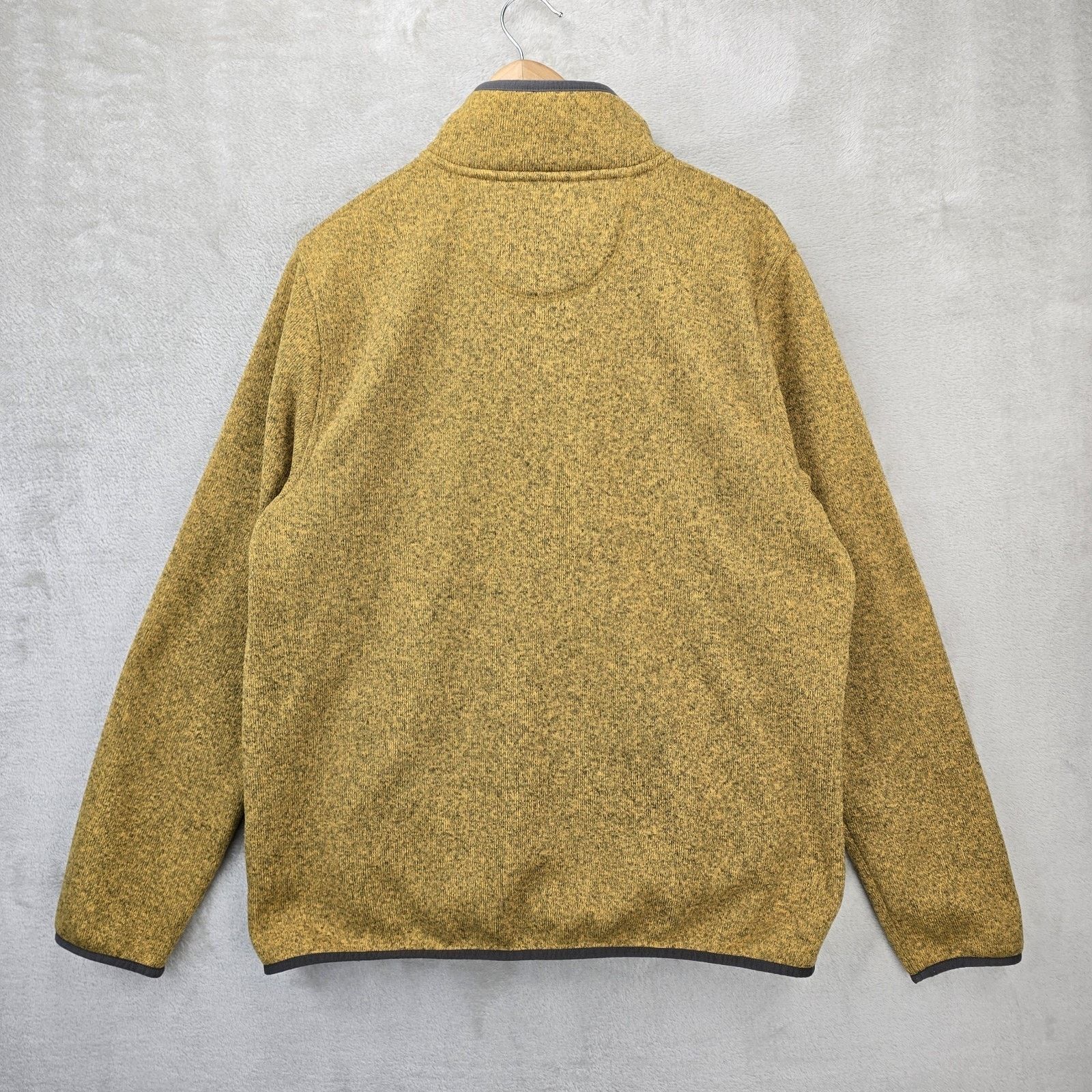 L.L. Bean LL Bean Sweater Fleece Large 1/4 Snap Slightly Fitted Size US L / EU 52-54 / 3 - 8 Thumbnail