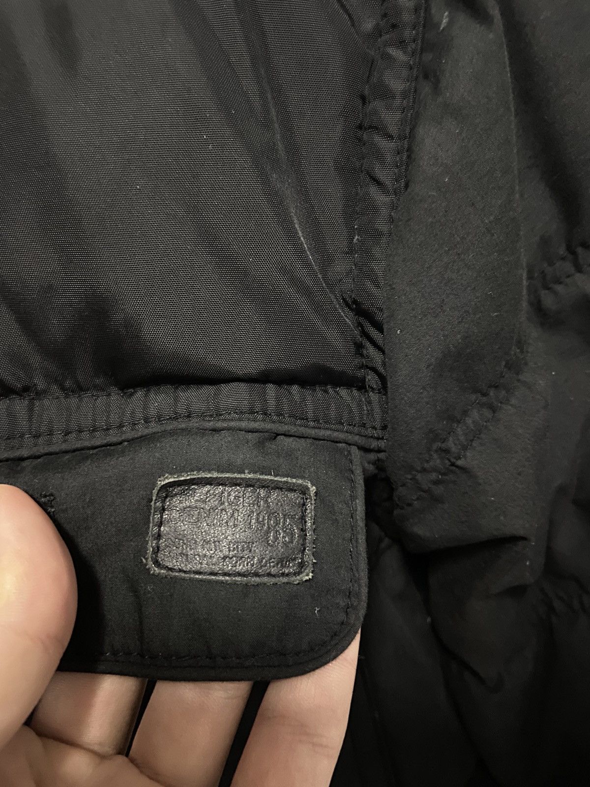 Tommy Hilfiger × Vintage Tommy Hilfiger Jacket Puffer Vintage pocket small Logo Size US M / EU 48-50 / 2 - 4 Thumbnail