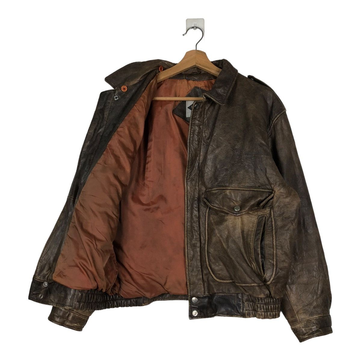 Japanese Brand 🔥VINTAGE FLY BOMBER LEATHER JACKET FOX-TROT JAPAN MADE Size US M / EU 48-50 / 2 - 11 Thumbnail