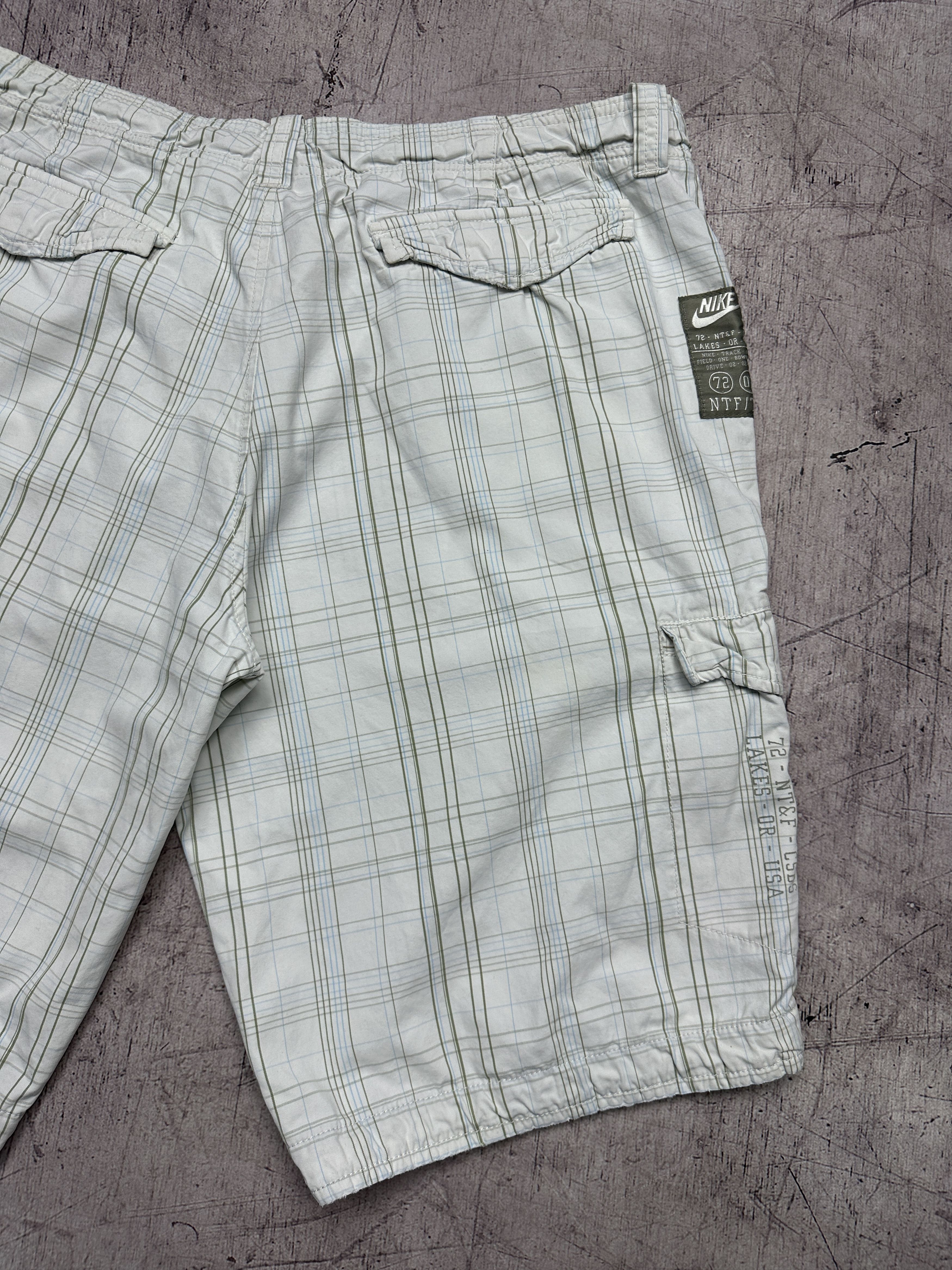 Nike Nike Vintage Mens Cargo Shorts Size US 38 / EU 54 - 10 Thumbnail