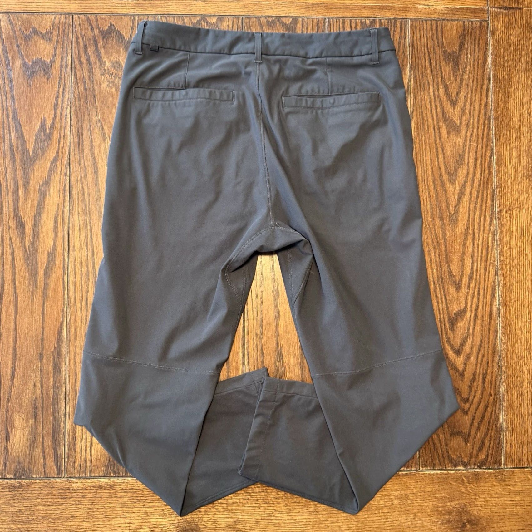 Lululemon Lululemon Men's Gray Pants Regular 32 Inseam 28 Stretch Zip Pocket Cotton Polyester Elastane Pants Sports Activewear Size US 32 / EU 48 - 7 Thumbnail