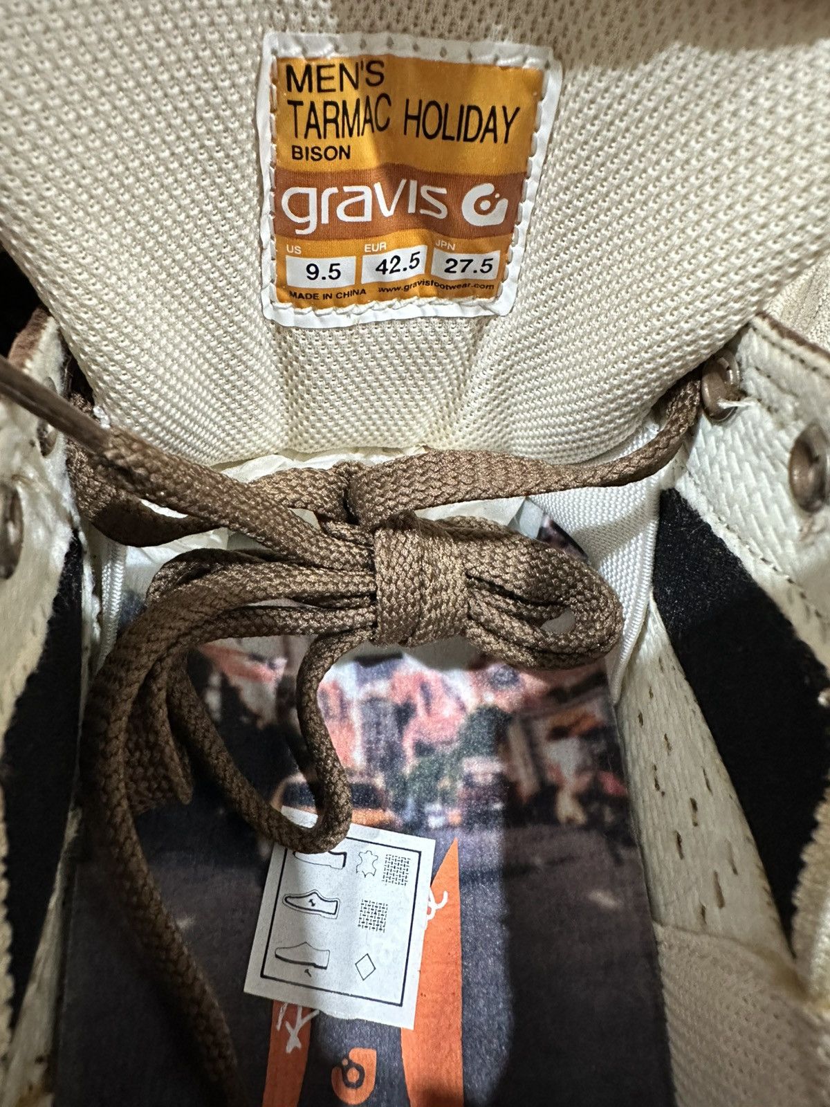 Gravis Ricky Powell x Gravis Tarmac Holiday Bison Sneaker Size US 9.5 / EU 42-43 - 7 Thumbnail