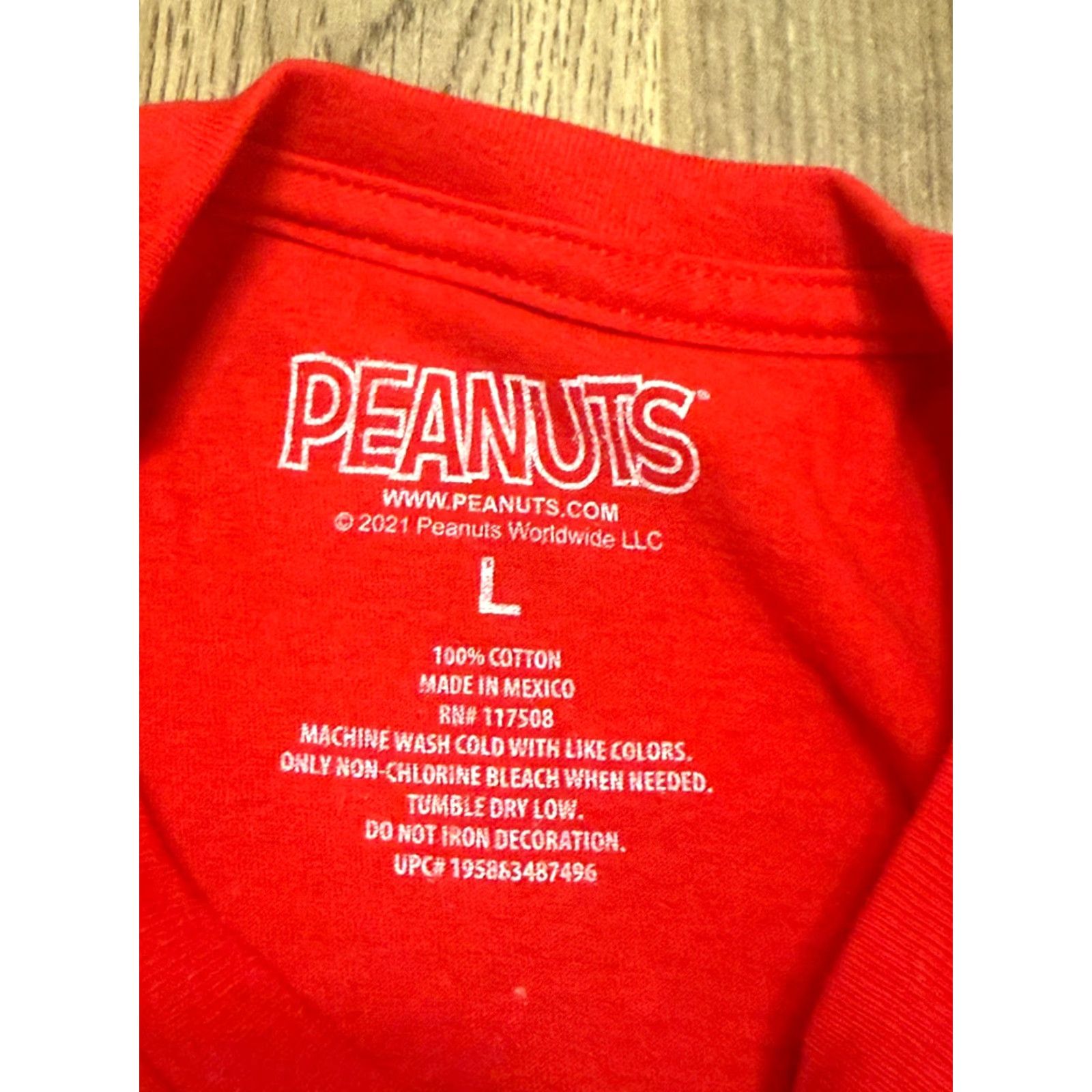 Peanuts Peanuts Shirt Mens Large Red I'm Just here for the Cookies Snoopy T-Shirt Size US L / EU 52-54 / 3 - 7 Thumbnail