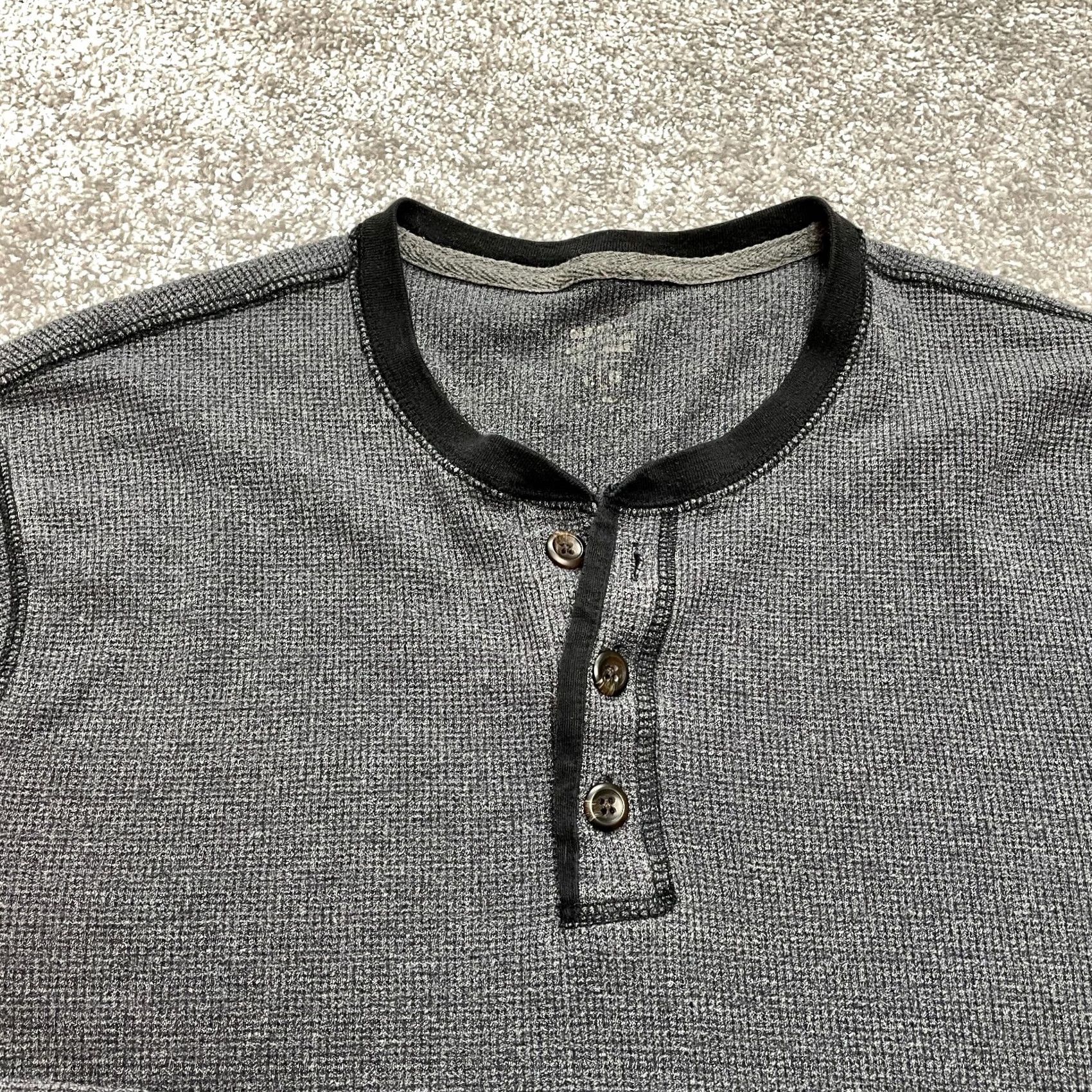 Old Navy Old Navy Mens Long Sleeve T-Shirt Gray Thermal Henley Neck Stretch L Regular Size XS-XL? Size US L / EU 52-54 / 3 - 2 Thumbnail