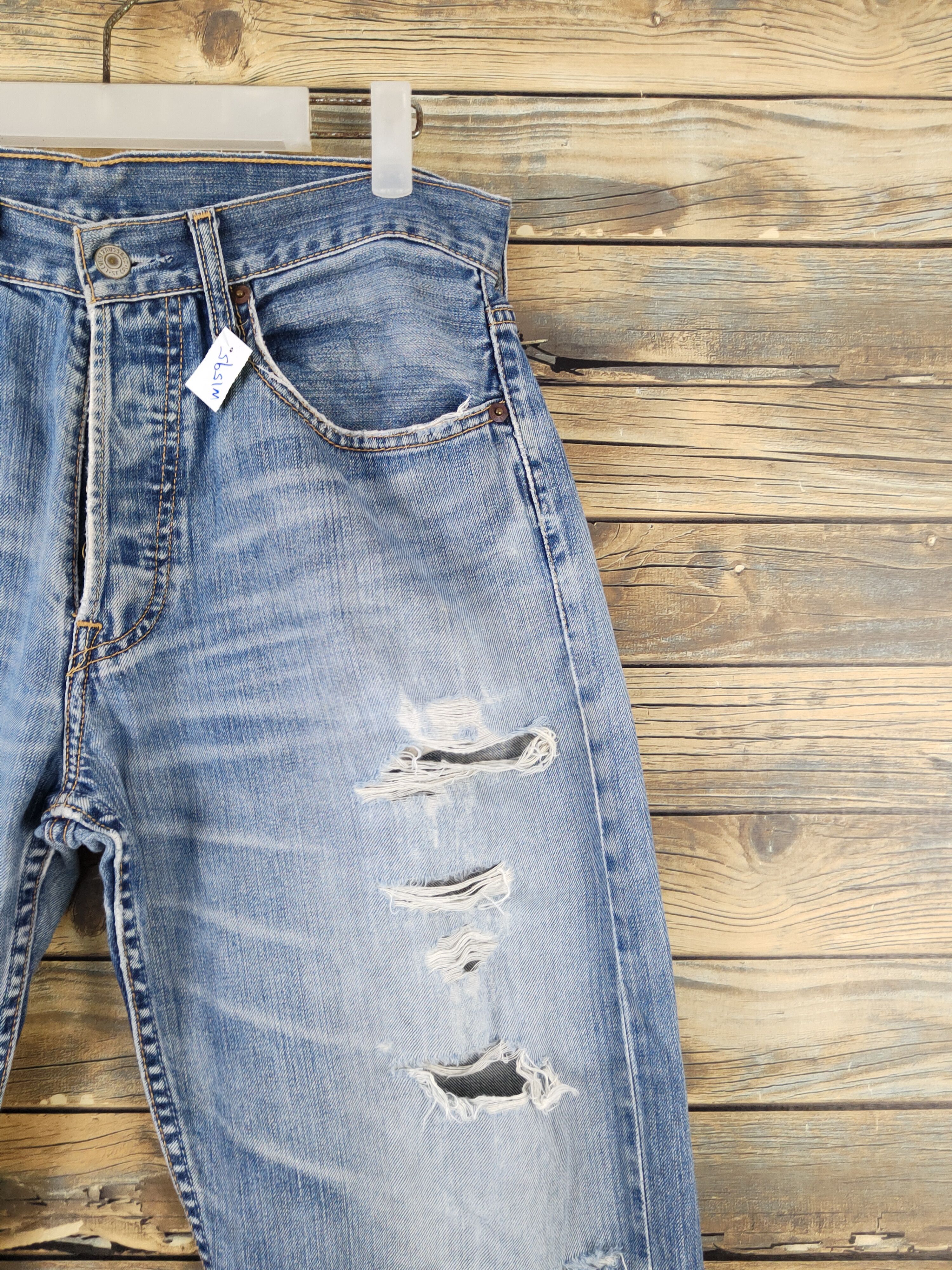 Levi's 501 Levis Blue Distressed Ripped denim Jeans #W1595 Size US 32 / EU 48 - 5 Thumbnail