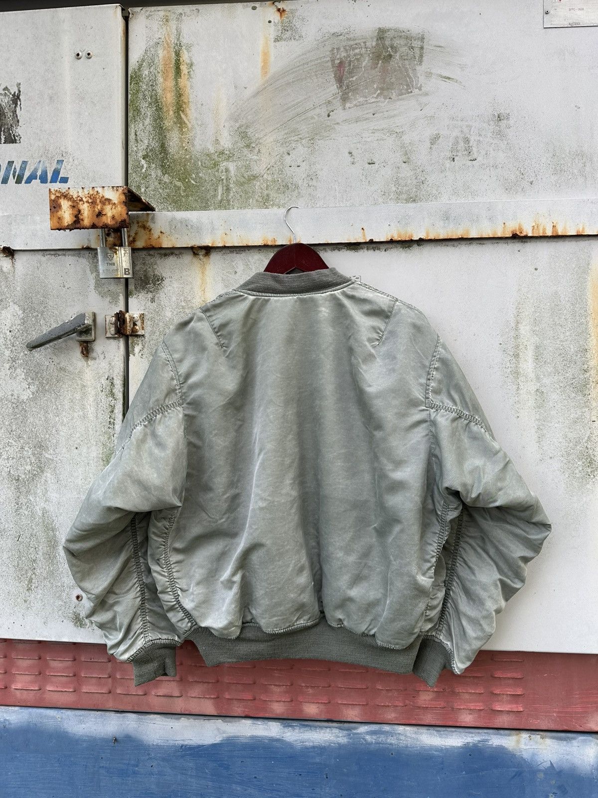 Vintage 👹Vintage Faded Converse MA-1 Cream Green Bomber Jacket Size US M / EU 48-50 / 2 - 8 Thumbnail