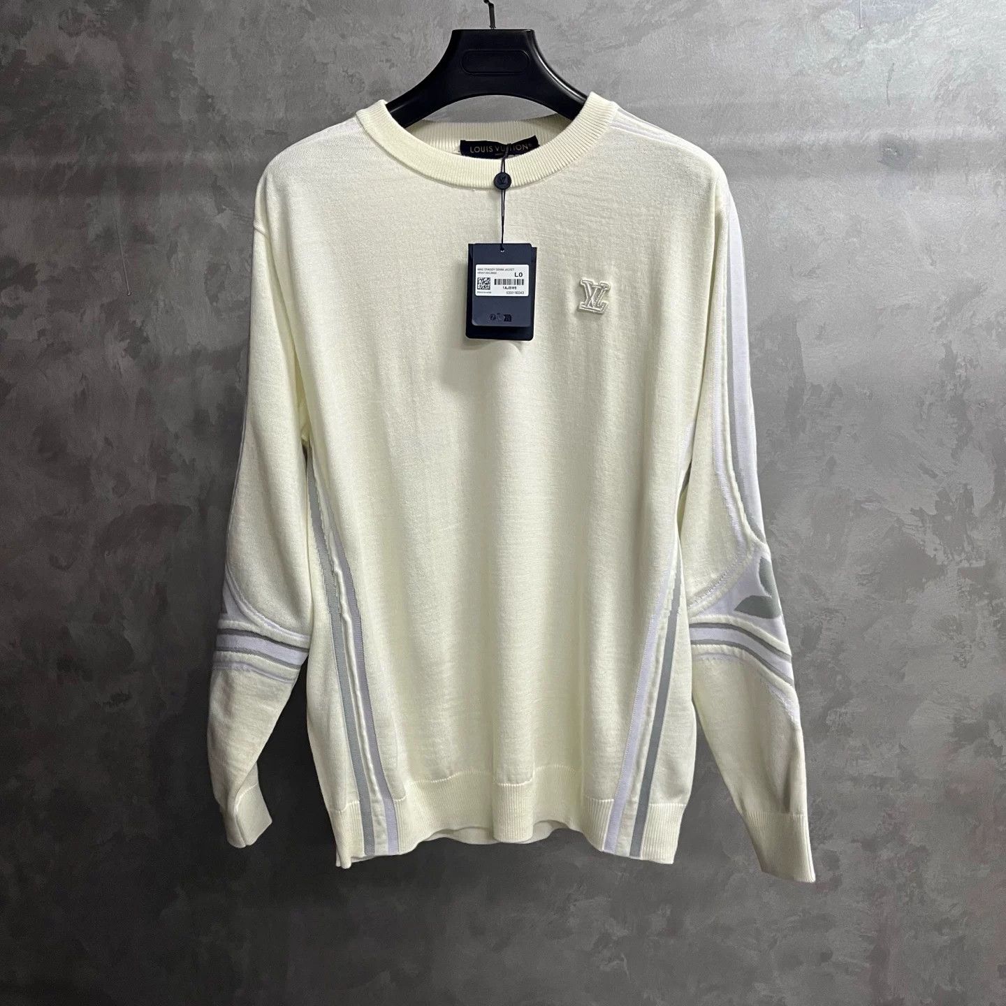 Louis Vuitton Louis Vuitton Knit T-Shirt L Women Size L / US 10 / IT 46 - 1 Thumbnail
