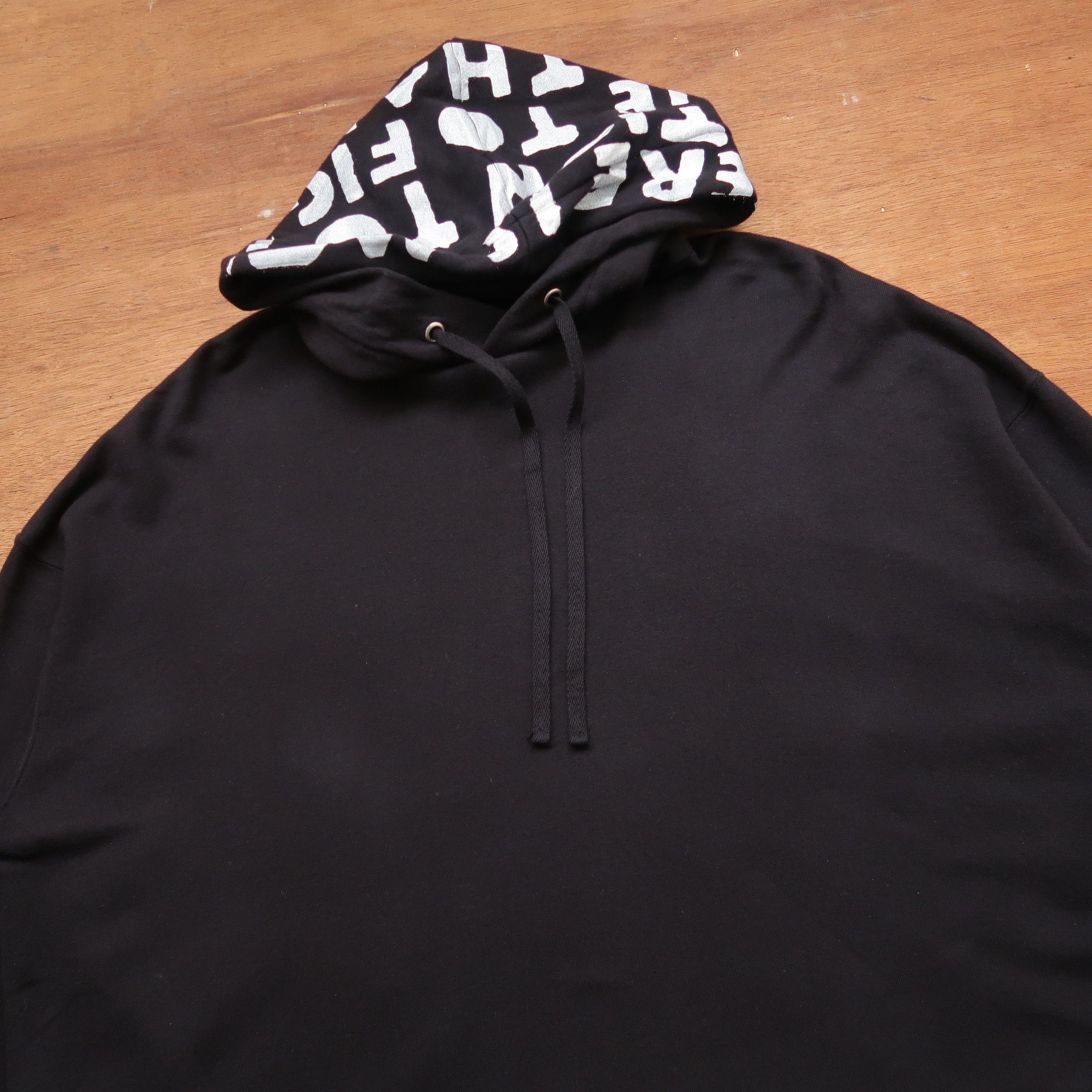 Maison Margiela Runaway SS 2019 Aids Awareness Oversized Hoodie Size US S / EU 44-46 / 1 - 7 Thumbnail
