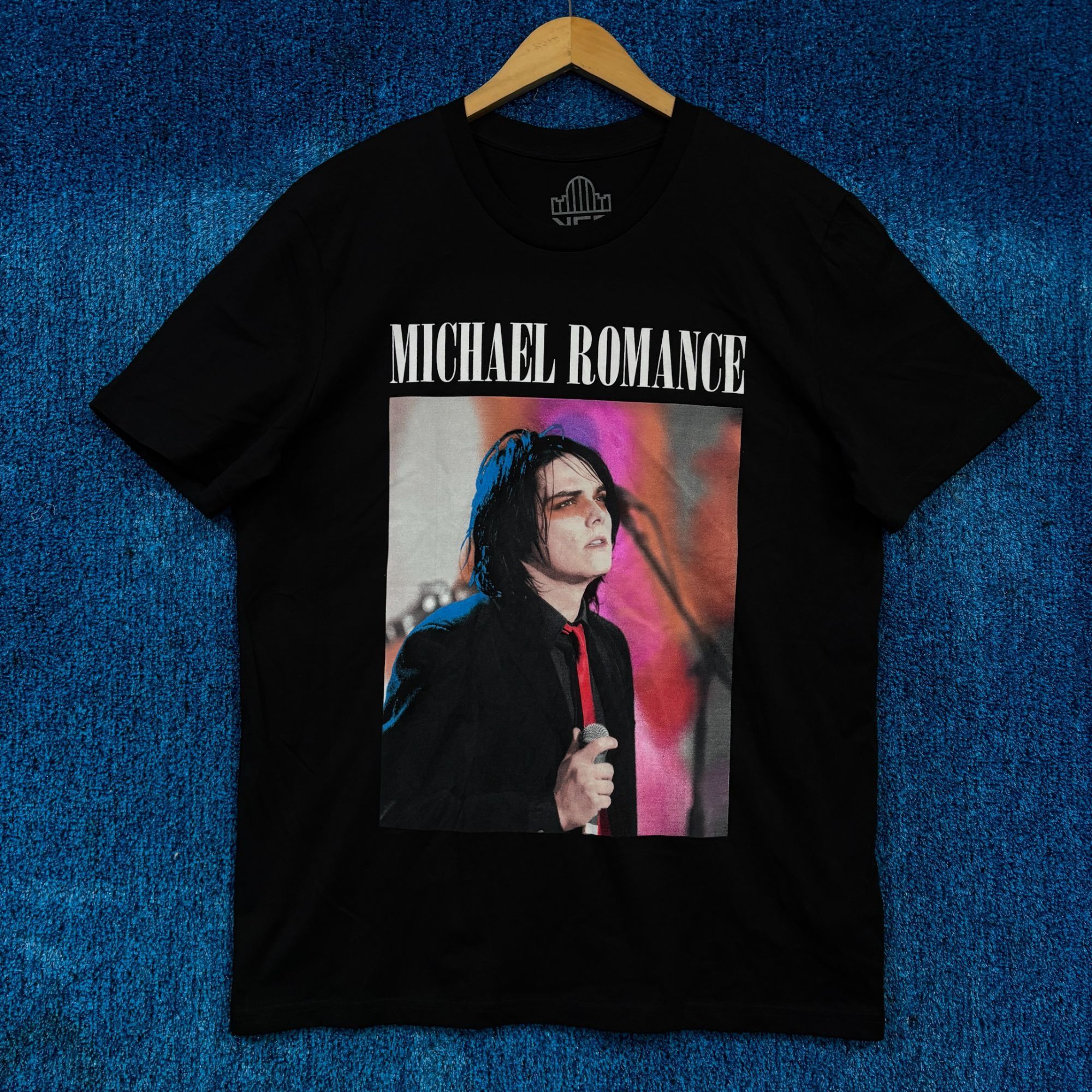 Michael Romance Gerard Way Performing Pop Punk Band Tee L
