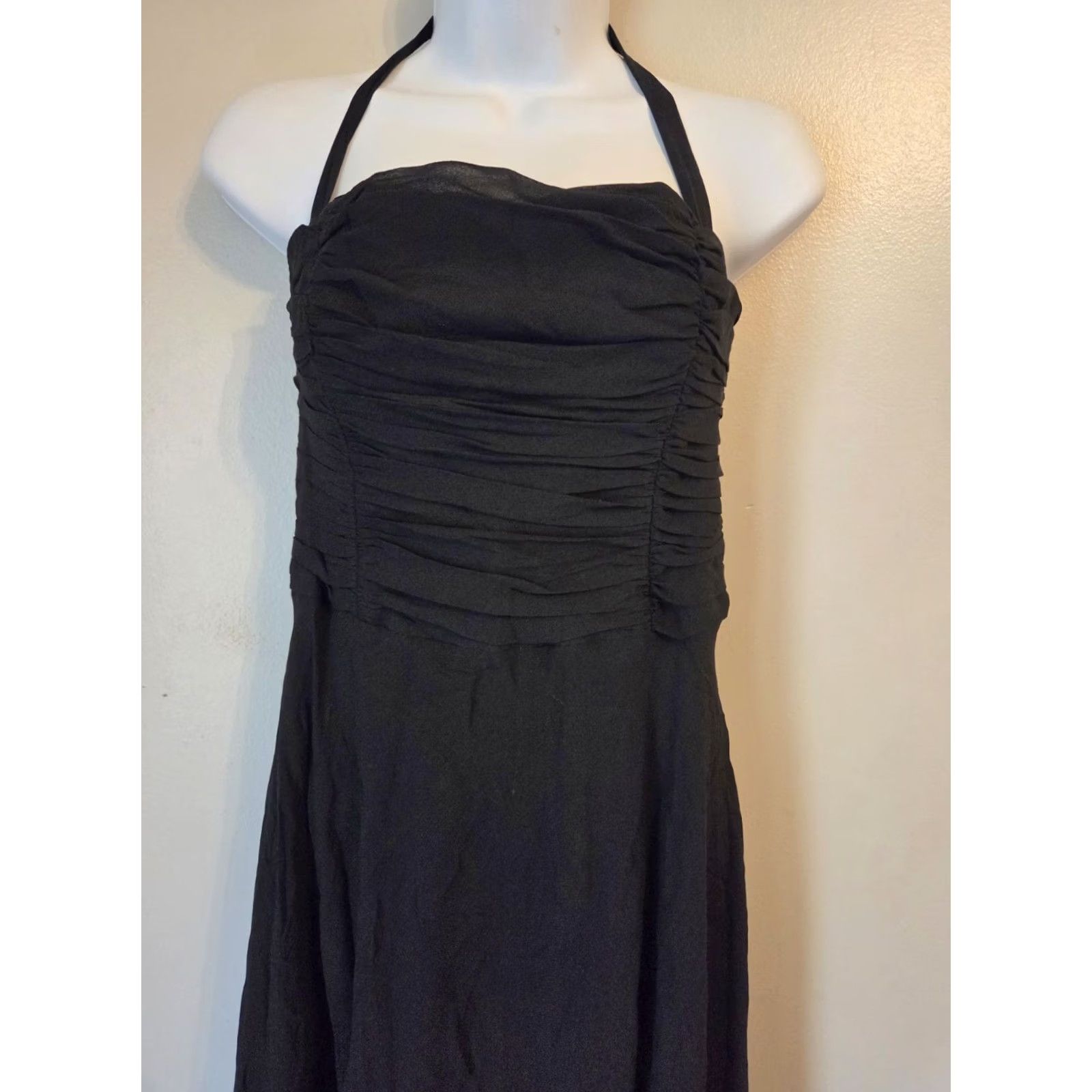 MAGGY LONDON VINTAGE Maggy London Dress 6 Black Silk Ruched Halter Cocktail 90s Size M / US 6-8 / IT 42-44 - 2 Thumbnail