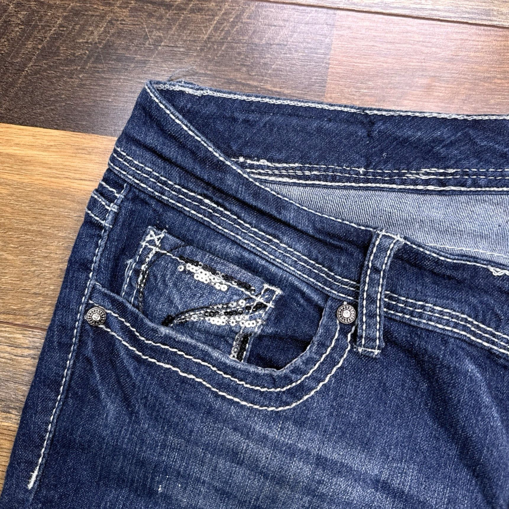 Vintage Ariya Jeans Jeans Distressed Sequin Mid Rise Stretch 5-Pocket Denim 34 (Juniors) Blue Womens Boys, Girls? Size 34" / US 12 / IT 48 - 6 Thumbnail