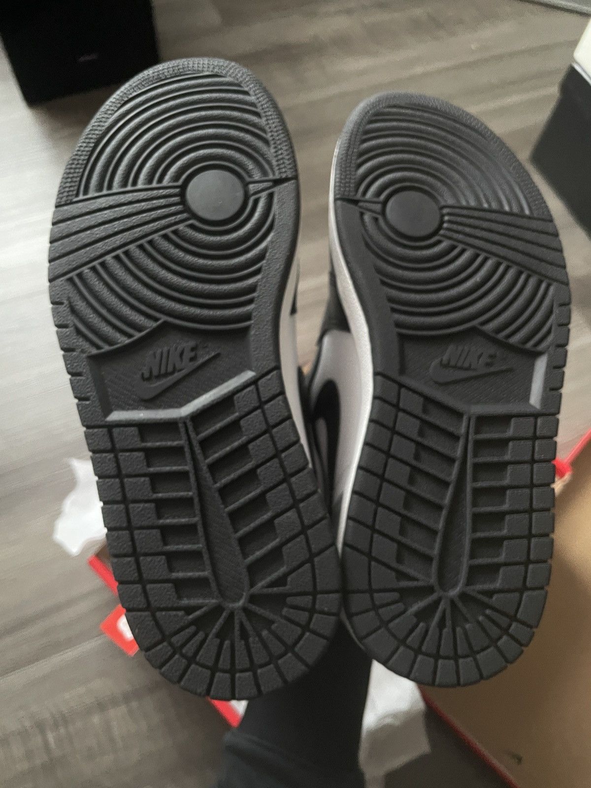 Jordan Brand × Nike SILVER TOE JORDAN 1 Size US 6.5 / IT 36.5 - 10 Thumbnail