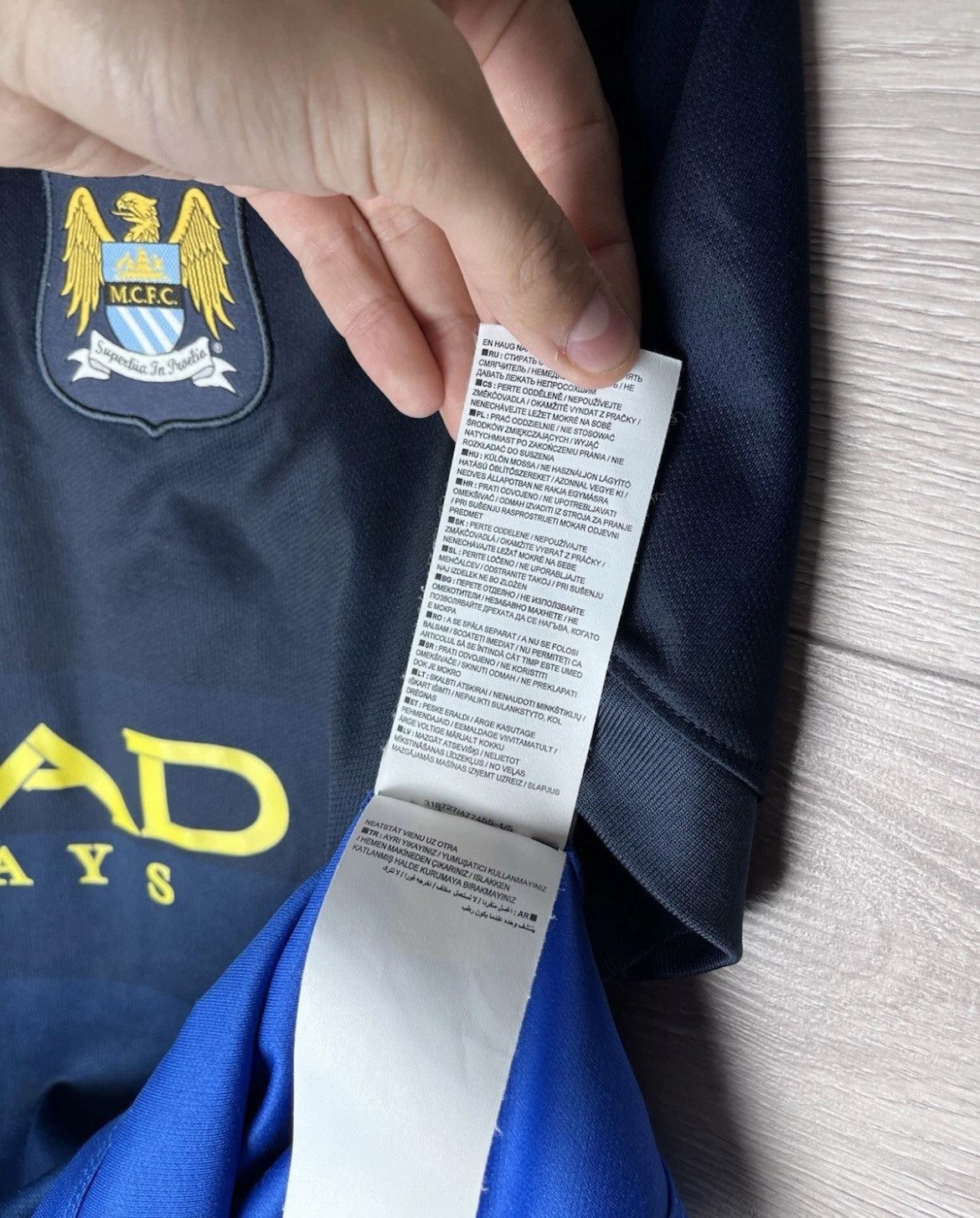Nike SOCCER JERSEY Fc MANCHESTER SITY TOURE YAYA #42 size s Size US S / EU 44-46 / 1 - 11 Thumbnail