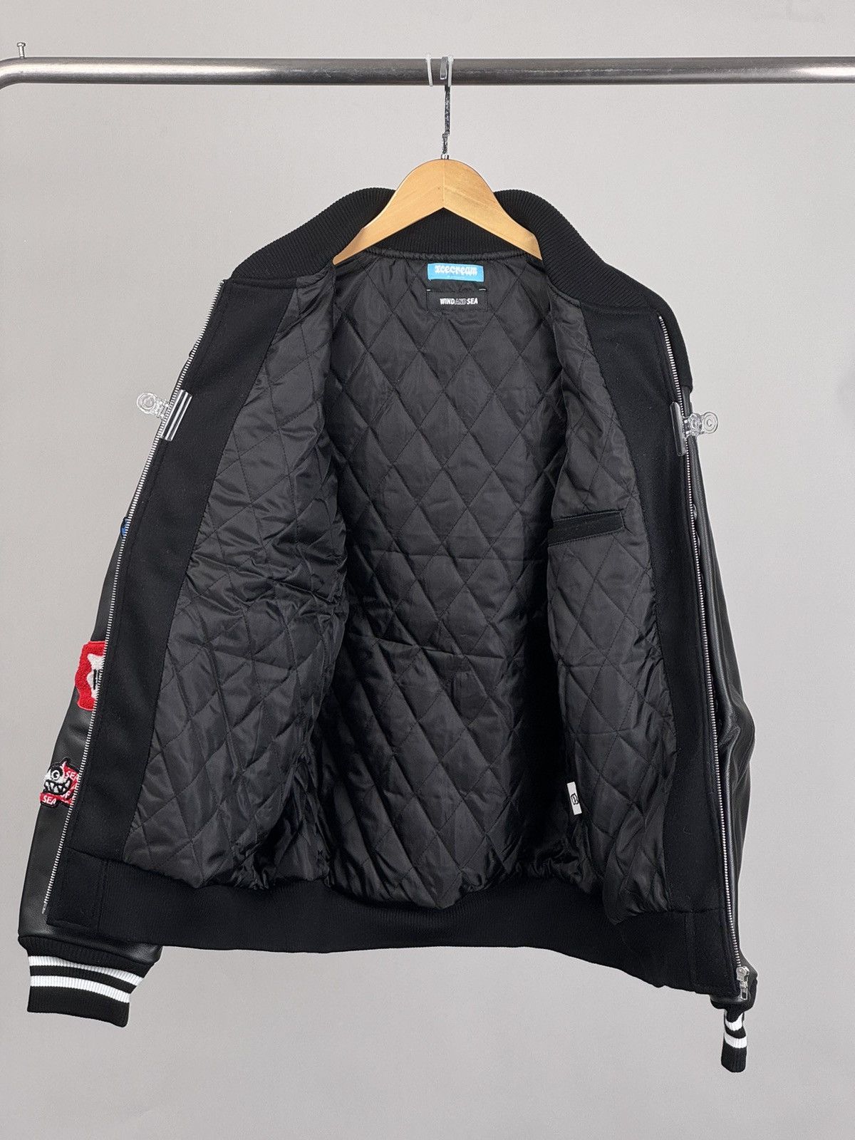 Icecream Icecream wind and sea varsity jacket L Size US L / EU 52-54 / 3 - 9 Thumbnail