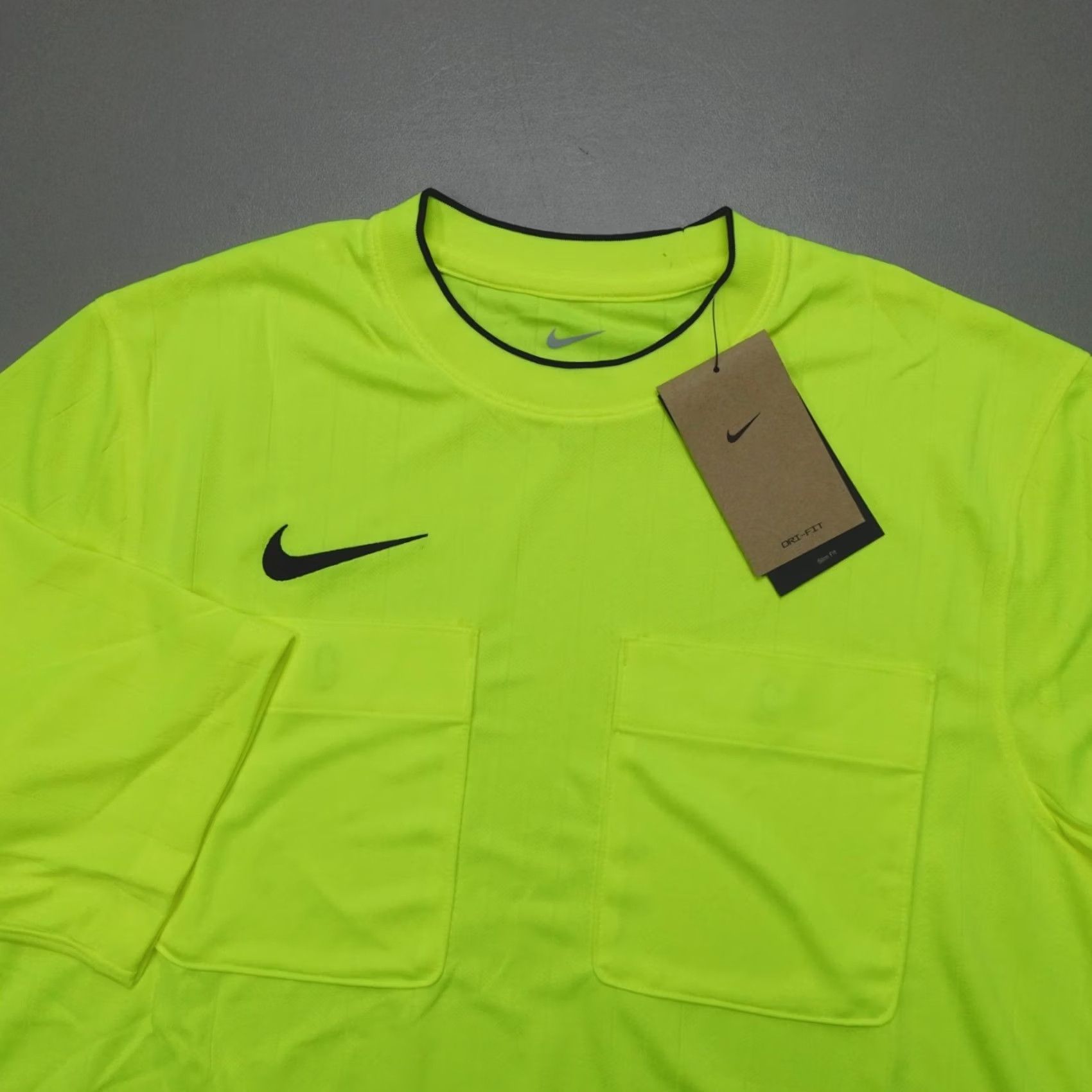 Nike Nike Dri-Fit Referee Pocket Shirt Slim Fit Men's L SS Safety Yellow Nike Dri-FIT DH8024-702 Size US L / EU 52-54 / 3 - 2 Thumbnail