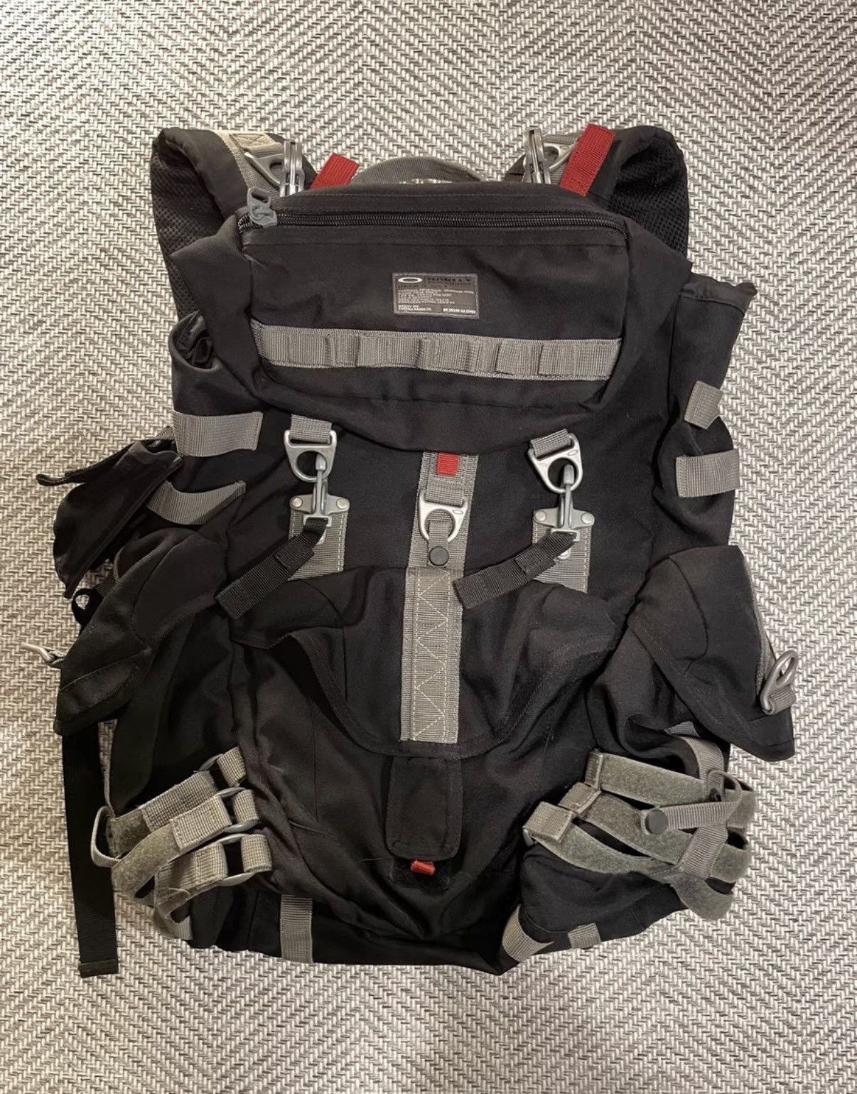 Oakley Oakley AP Era Metal Buckle Hiking Backpack K24 Size ONE SIZE - 1 Thumbnail