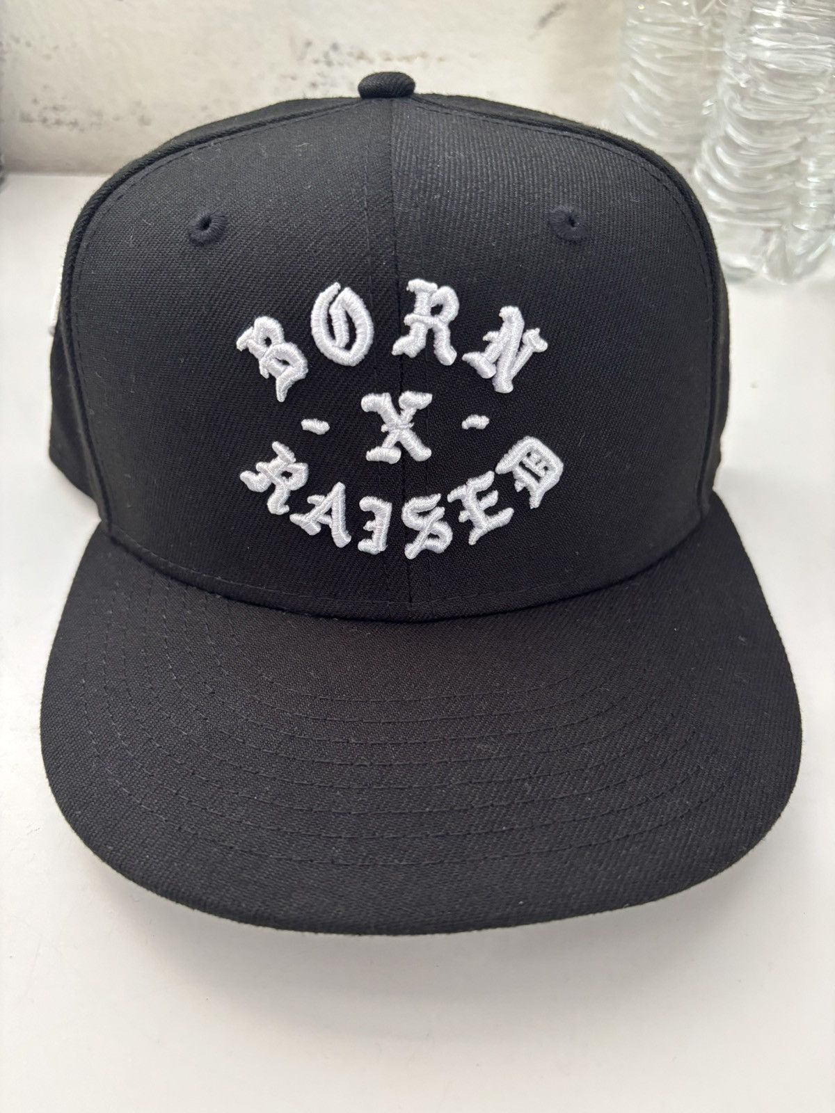 キャップ BORN x RAISED + 49ERS ROCKER FITTED Men's New Era Born x