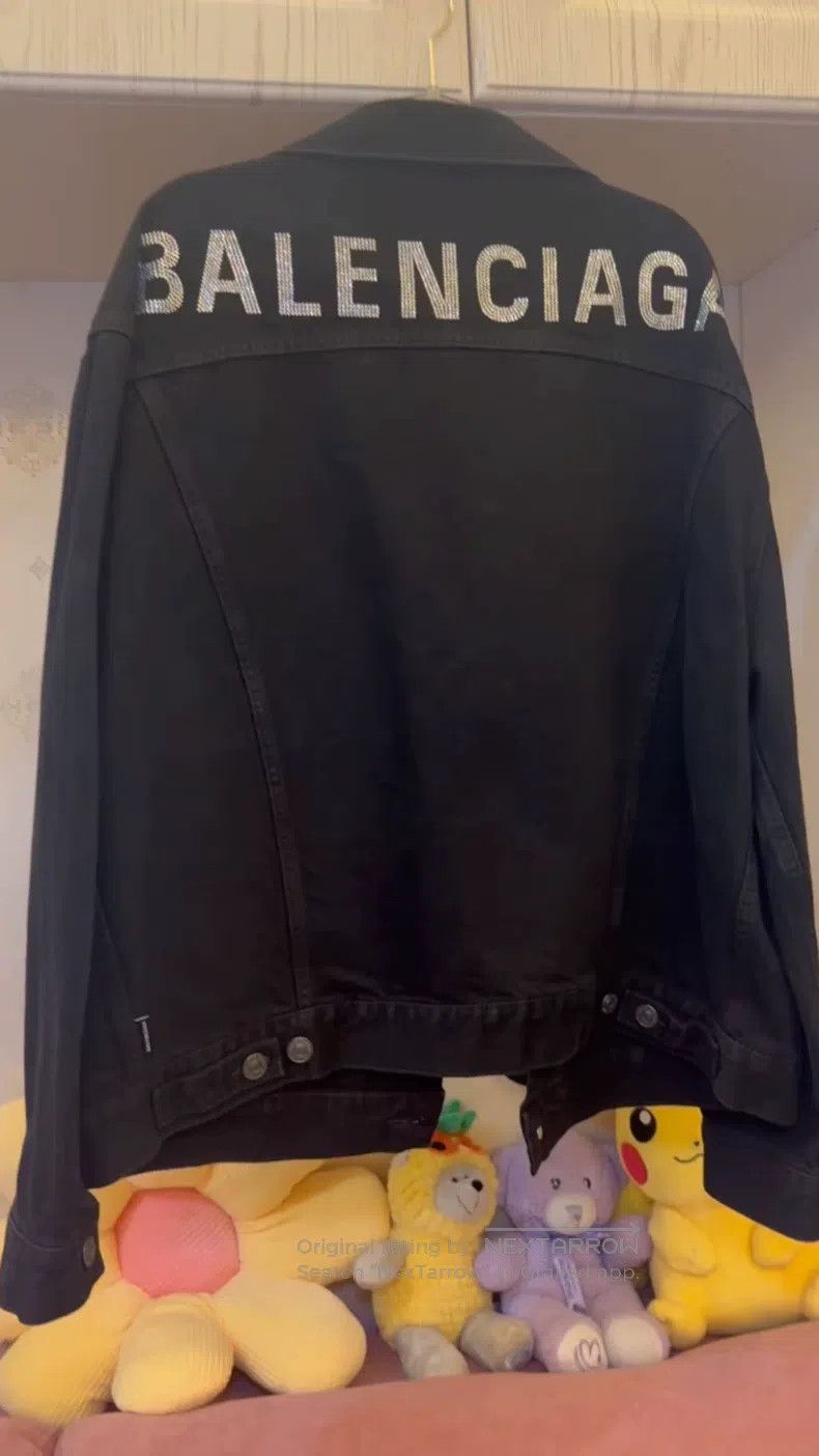 Balenciaga Balenciaga Back Crystal Logo Black Denim Jacket Size XXS / US 00 / IT 34 - 1 Thumbnail