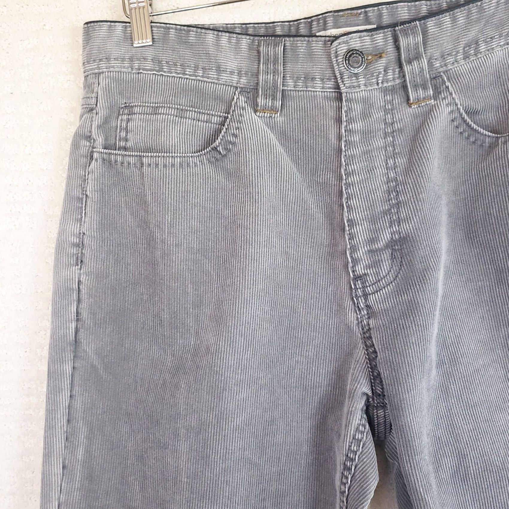 Carbon2Cobalt Carbon 2 Cobalt Pants Mens 33x33 Gray Corduroy Chino Flat Front Regular Fit Belt Loops Slash Pockets Logo Zipper Button Casual Polyester Cotton Size US 33 - 3 Thumbnail