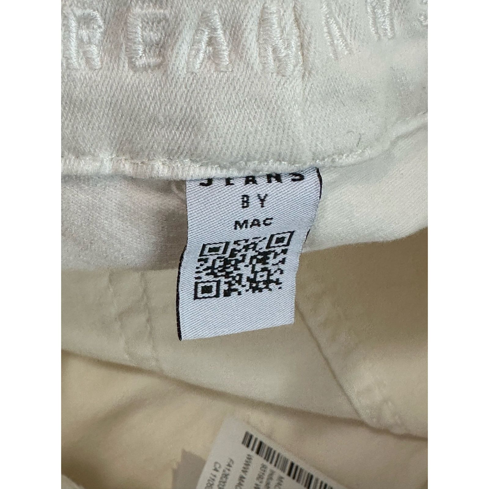 MAC Jeans Mac jeans Dreams Chic cream crop jeans size 40 - 27 Size 27" / US 4 / IT 40 - 3 Thumbnail