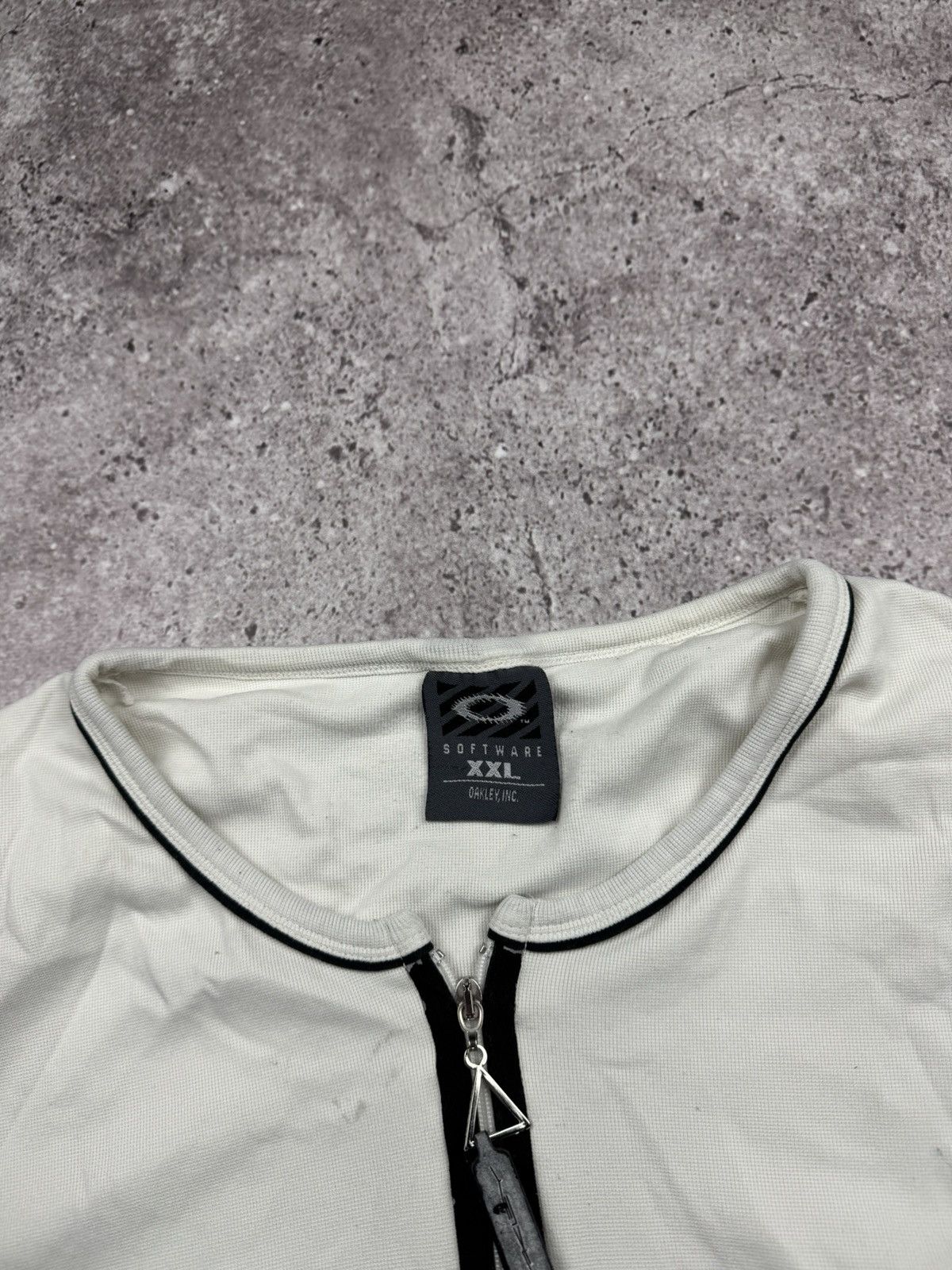 Oakley Vintage 2000’s Reflective Oakley T Shirt Y2K Hype Gorpcore Size US XL / EU 56 / 4 - 6 Thumbnail