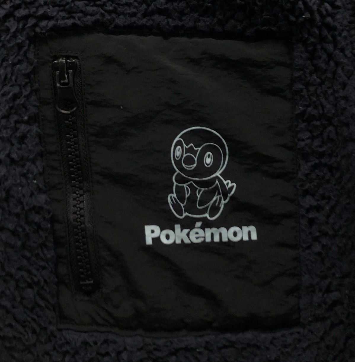 GU Gu 2021 Nintendo Pokemon Sweatshirt Size US M / EU 48-50 / 2 - 3 Thumbnail