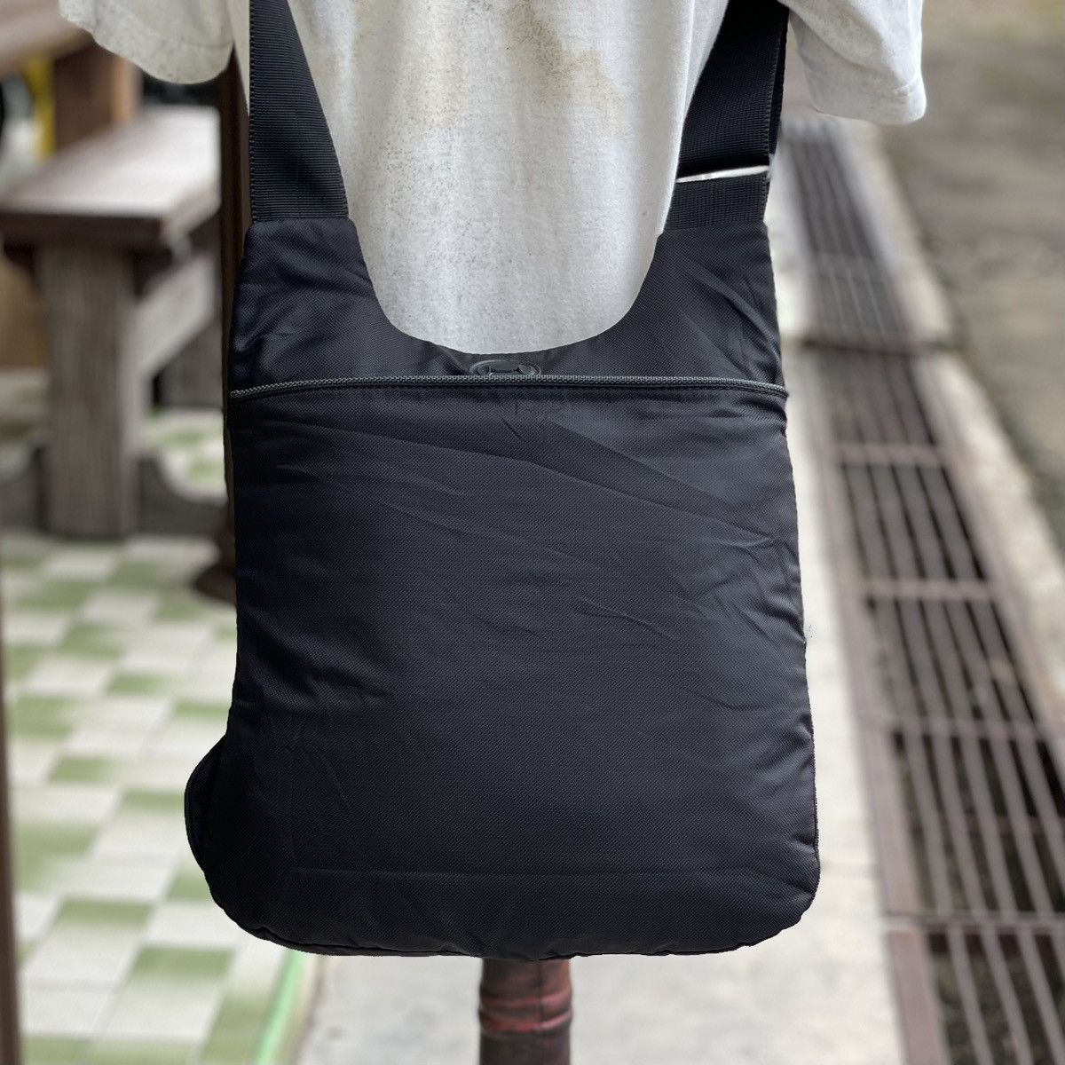 Tumi Tumi T-Tech Flap Sling Bag Size ONE SIZE - 5 Thumbnail