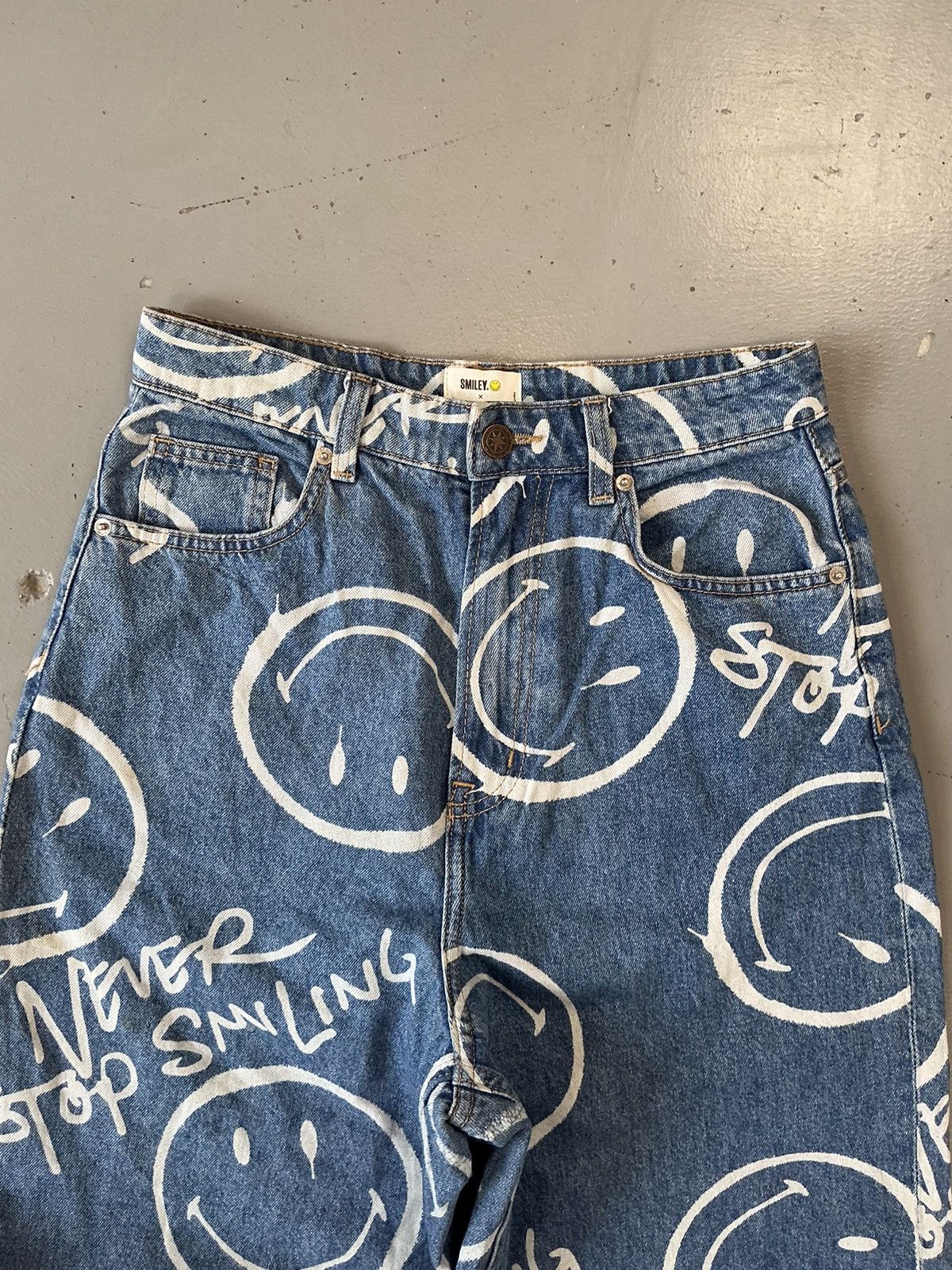 Designer × Vintage Vintage smiley crazy smiles printed denim Size 28" / US 6 / IT 42 - 6 Thumbnail