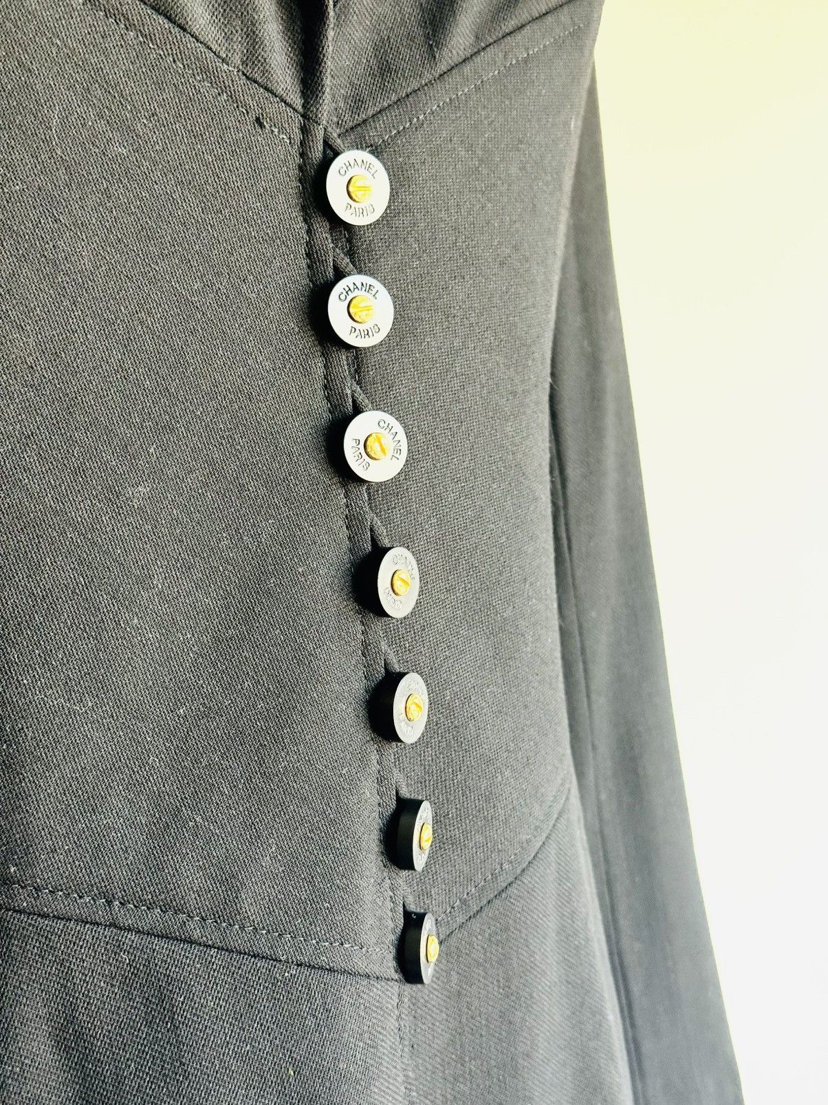Chanel Vintage S/S ‘97 Chanel Runway blazer jacket screw buttons 42 Size M / US 6-8 / IT 42-44 - 14 Thumbnail