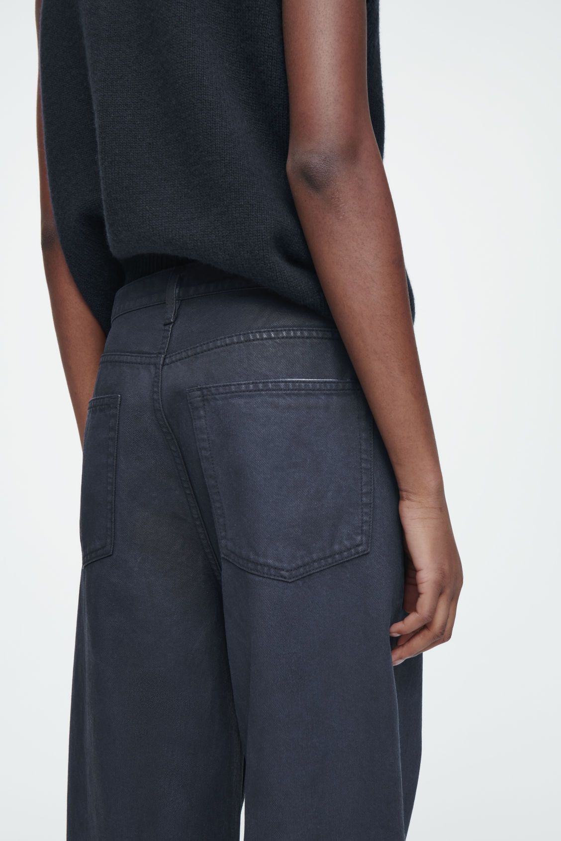 Cos COS VOLUME sprayed wide leg jeans Size US 30 / EU 46 - 4 Thumbnail