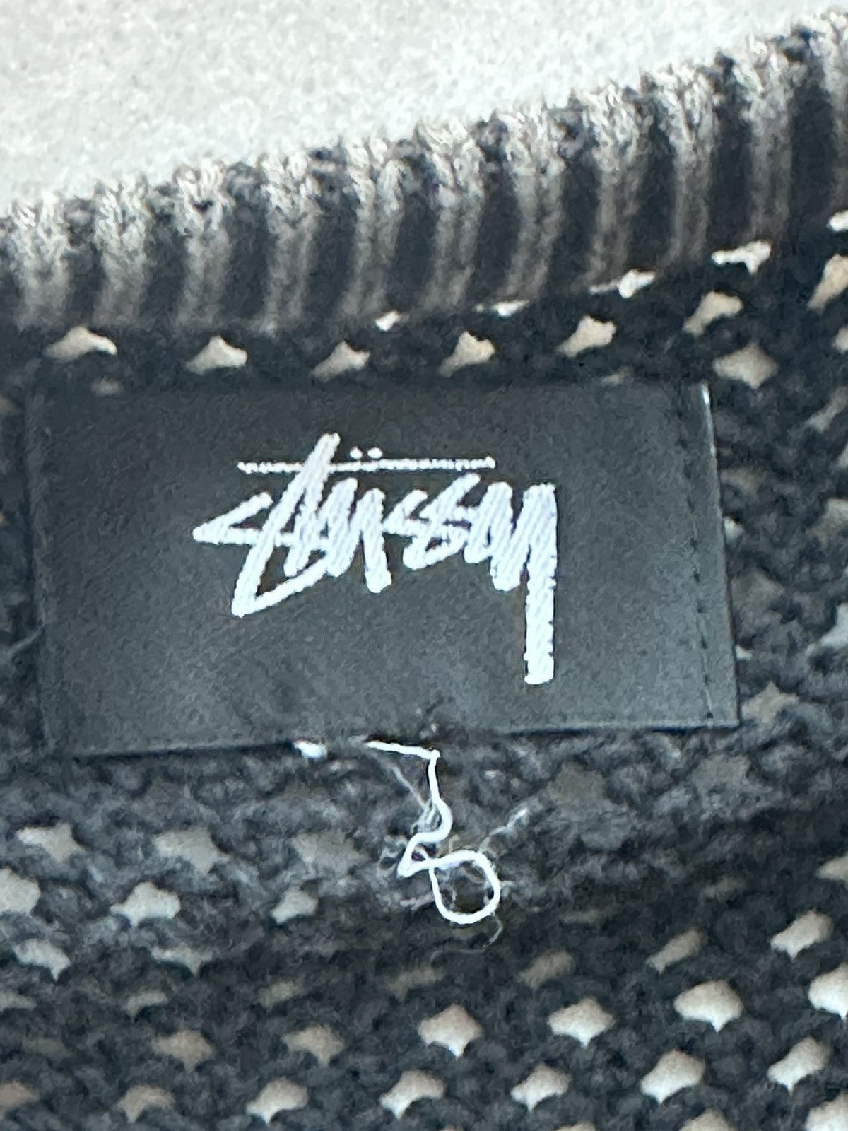 Stussy Stussy mesh sweater Size US L / EU 52-54 / 3 - 2 Preview