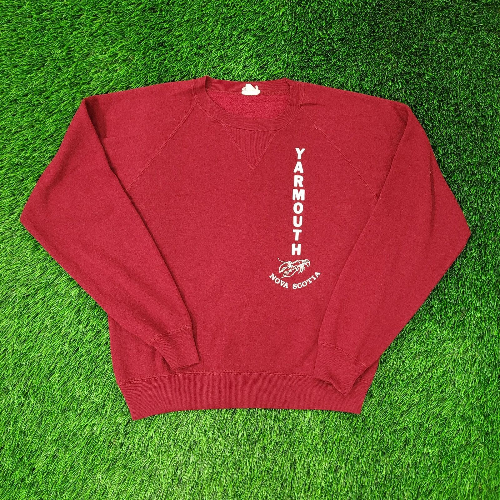 Other Vintage Yarmouth Nova Scotia Sweatshirt M/L 22x23 Crop Y2K Size US M / EU 48-50 / 2 - 1 Thumbnail