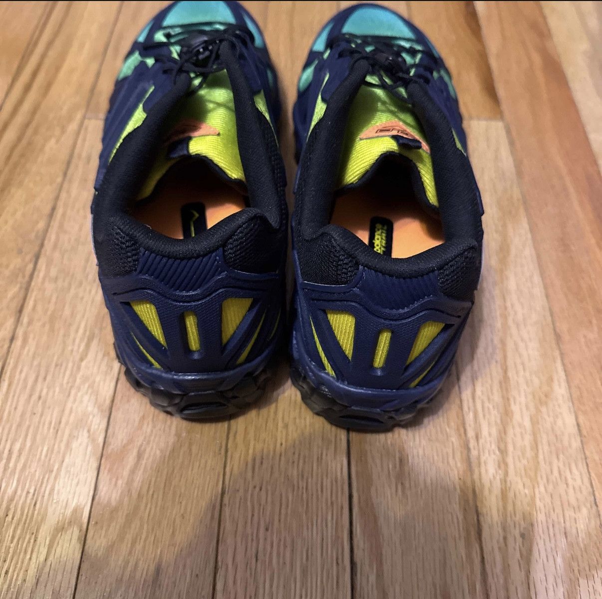 New Balance new balance Size US 10.5 / EU 43-44 - 4 Thumbnail