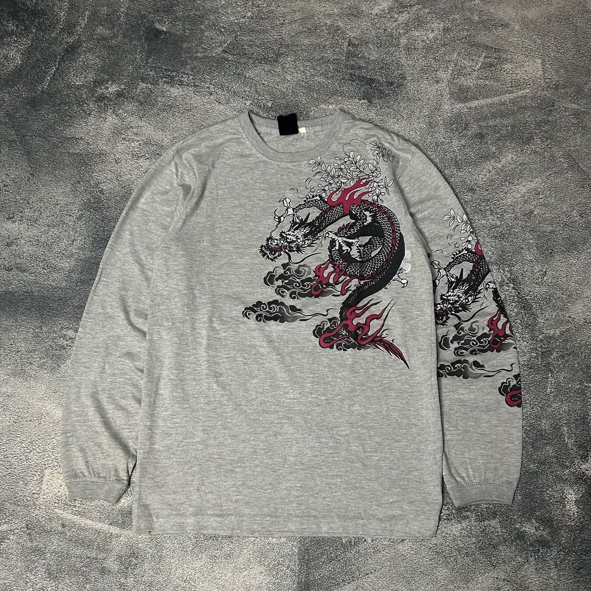 Karakuri Tamashii Vintage Rough Sukajan Dragon longsleeve Size US M / EU 48-50 / 2 - 2 Thumbnail