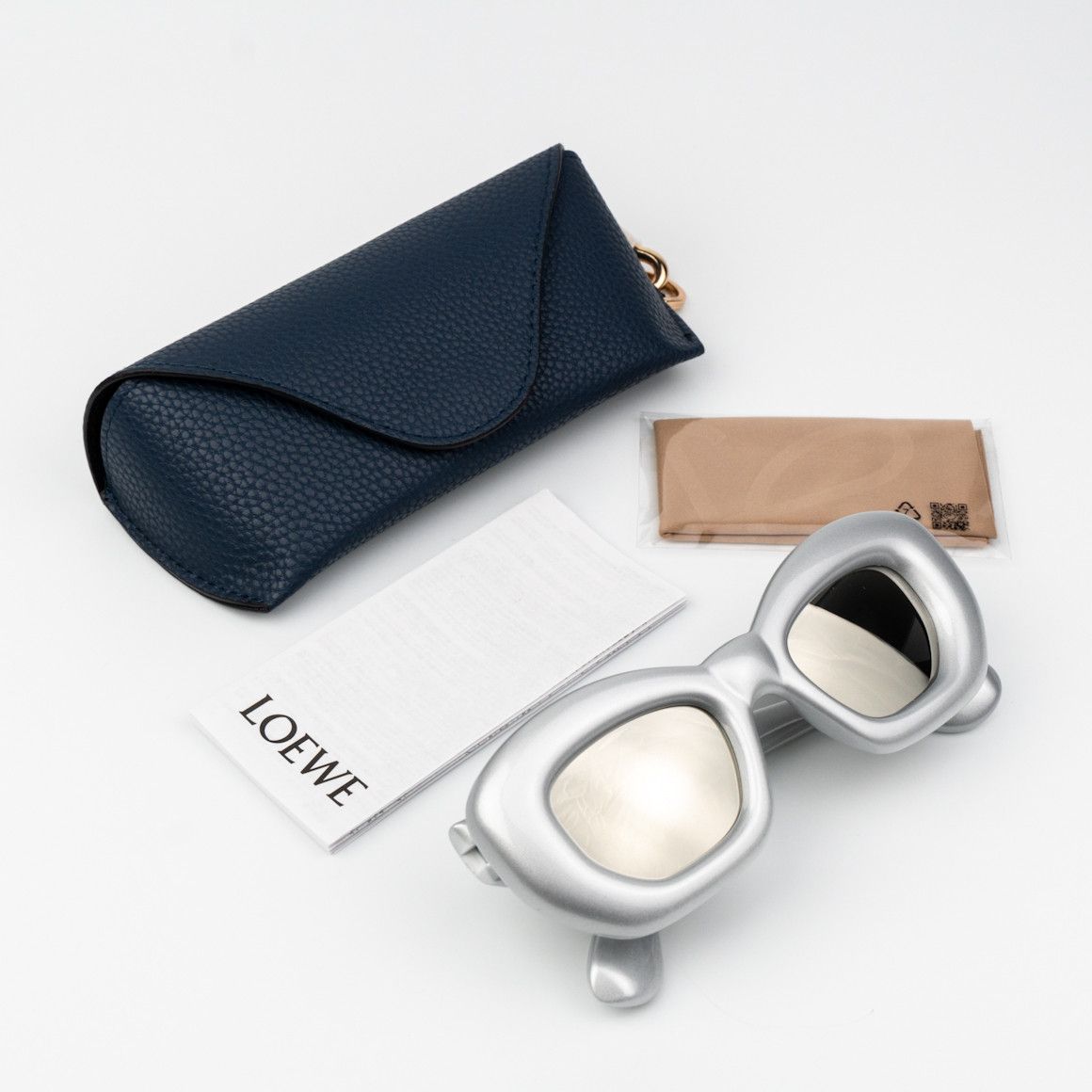 Loewe Loewe Women Sunglasses LW40117I 20C Silver Grey Mirror NEW Size ONE SIZE - 9 Thumbnail