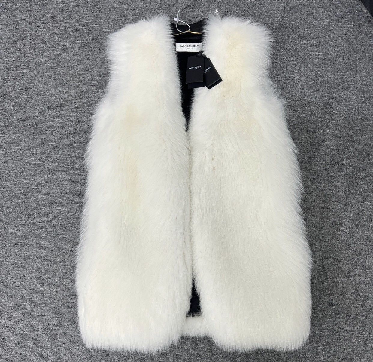 Saint Laurent Paris Saint Laurent show fur vest coat - DMC Size US M / EU 48-50 / 2 - 1 Thumbnail